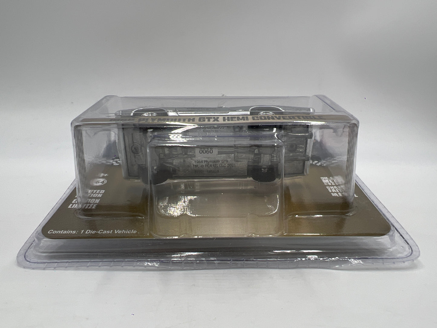 Greenlight Hobby Exclusive LA Times Grand Prix RAW CHASE 1968 Plymouth GTX Hemi Convertible Pace Car