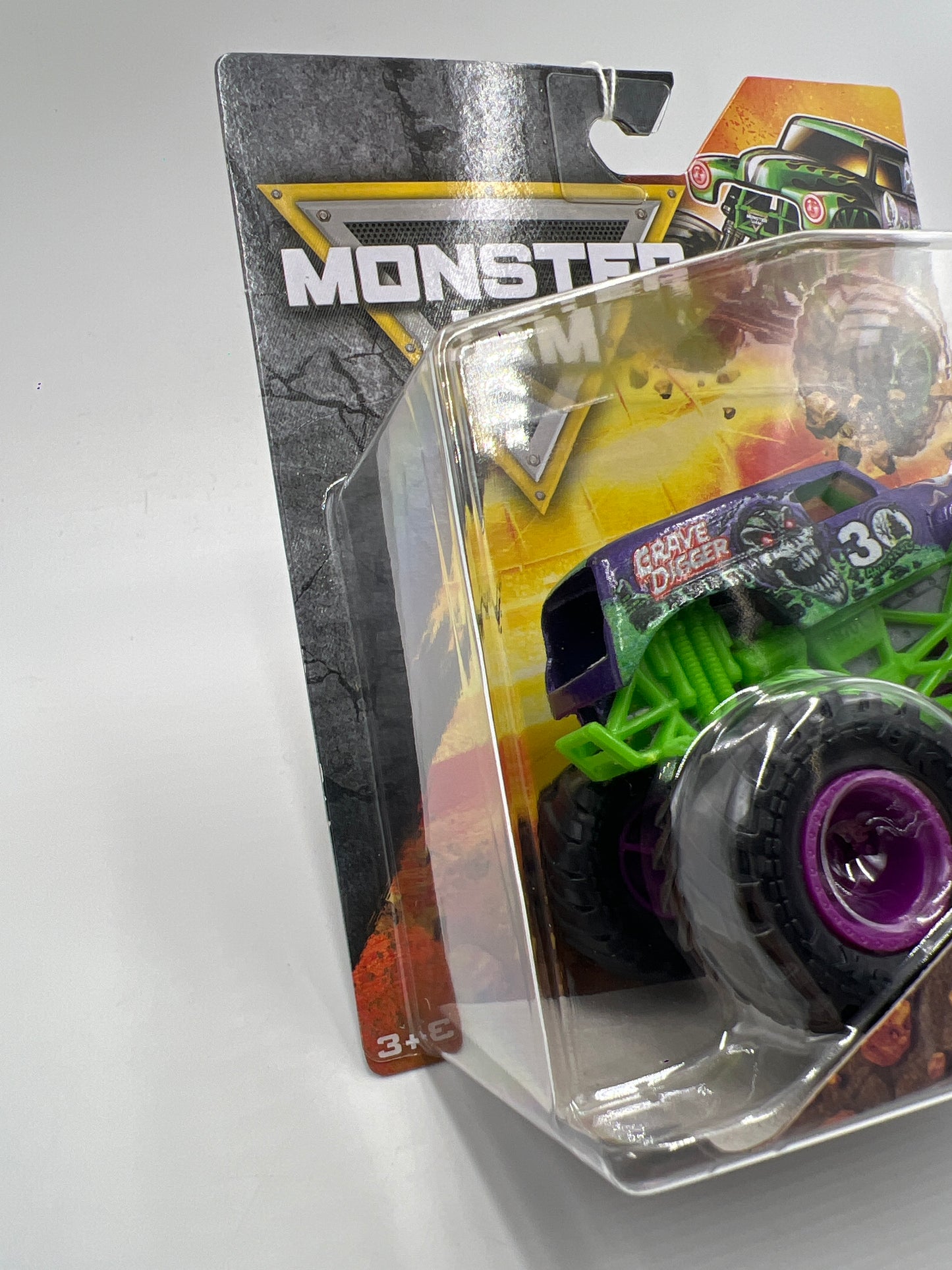Monster Jam Series 1 Grave Digger 30th Anniversary Purple 132D