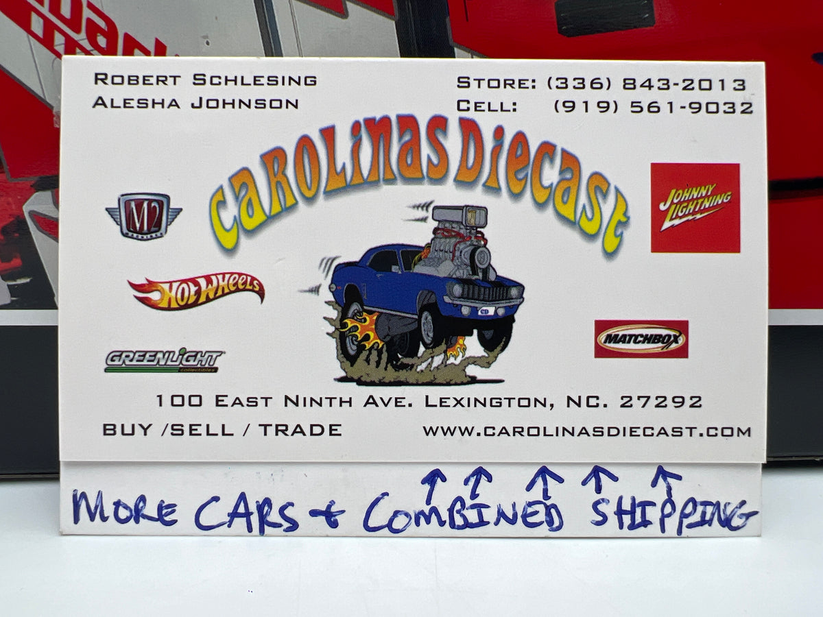 Maisto Design 1/64 Mijo Exclusive America 250th Mack Anthem & 1993 Chevrolet 454 SS Pick-Up