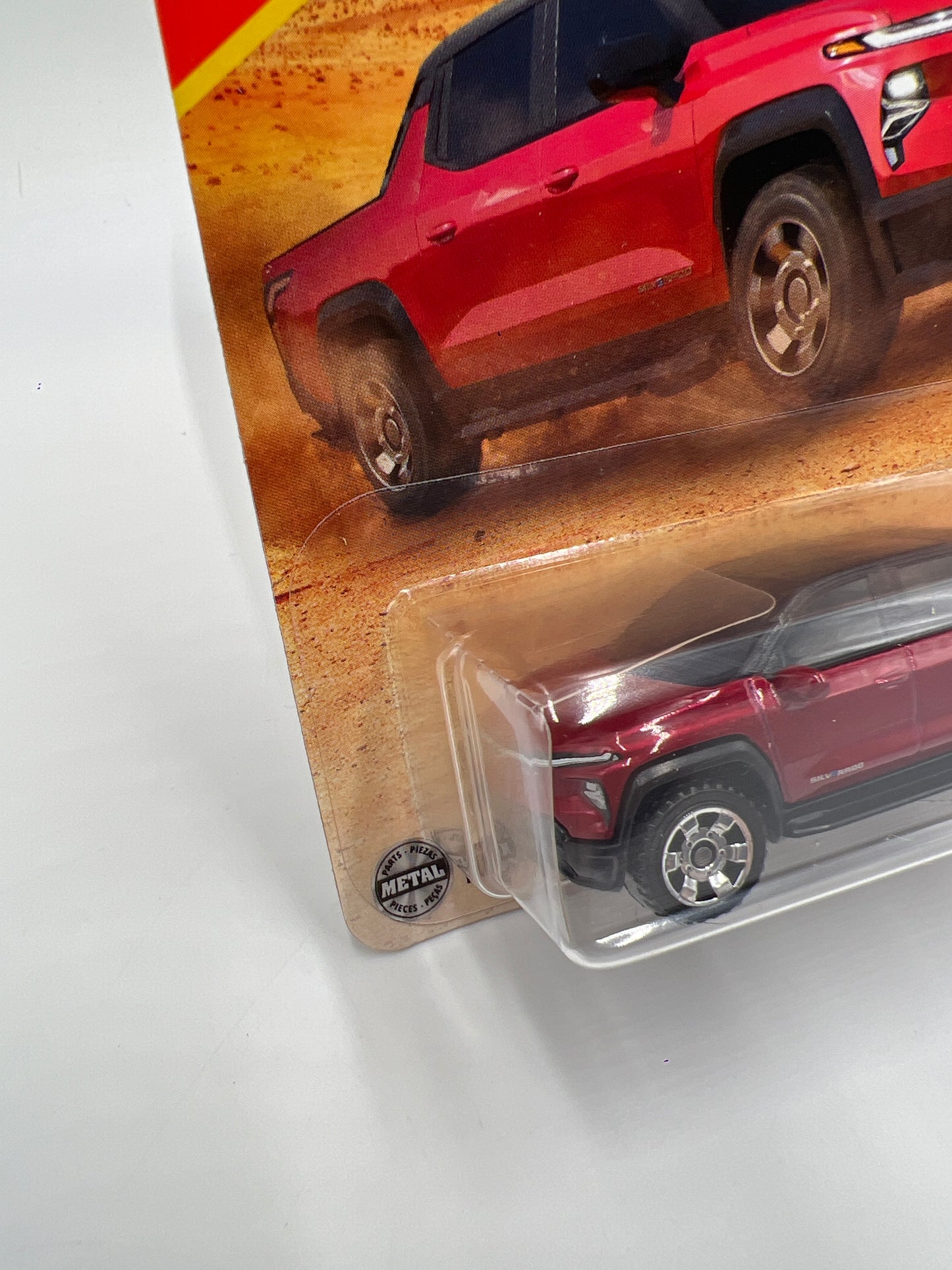 2025 Matchbox #108 2024 Chevy Silverado EV Red 209F