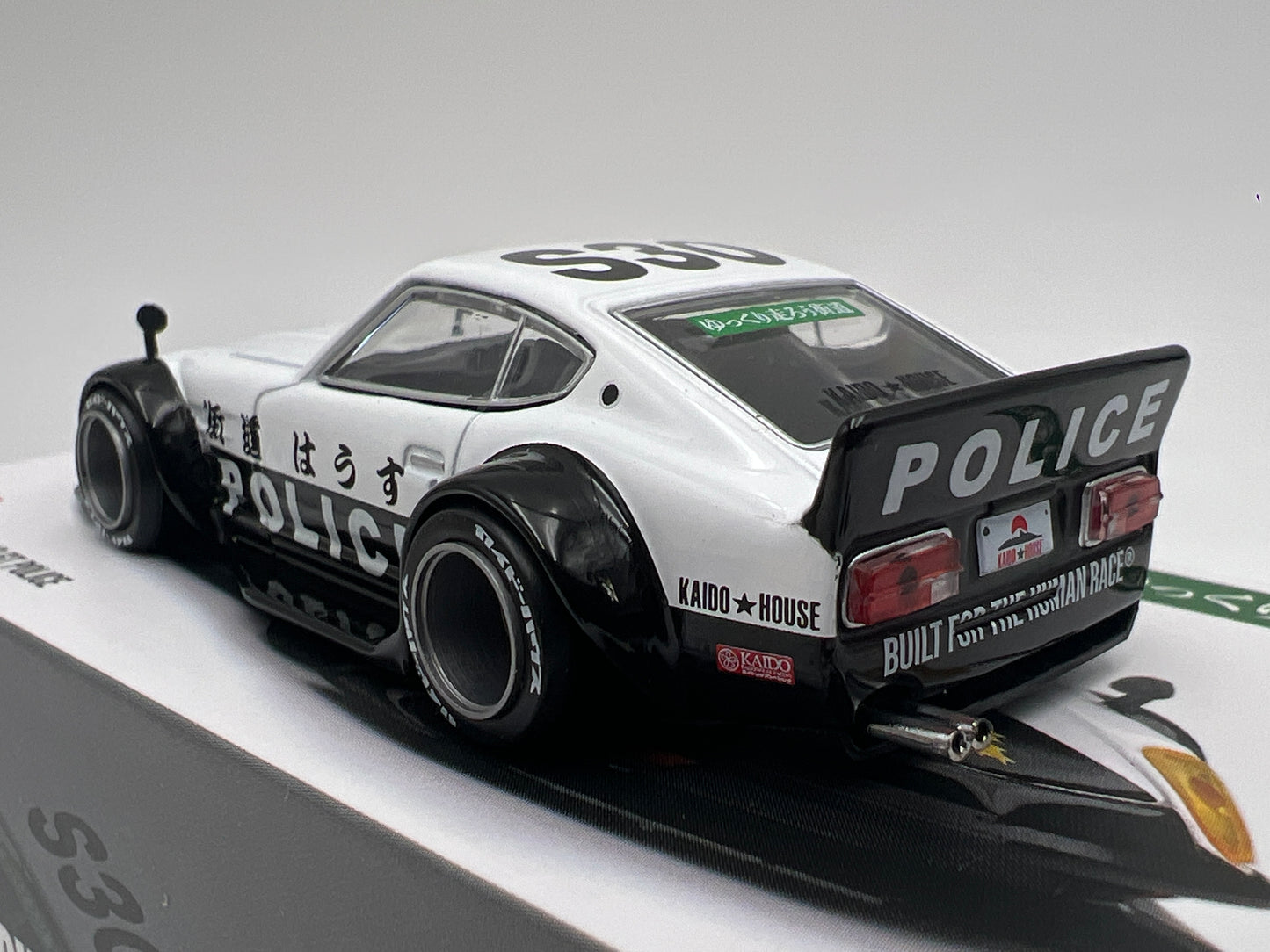 Mini GT Kaido House #208 Nissan Fairlady Z Kaido GT Police