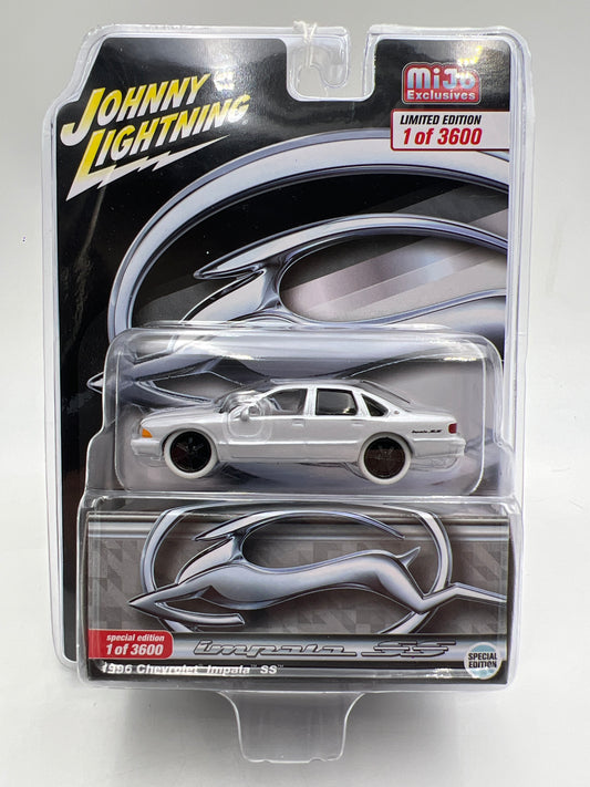 Johnny Lightning White Lightning CHASE MiJo Exclusive 1996 Chevrolet Impala SS VHTF