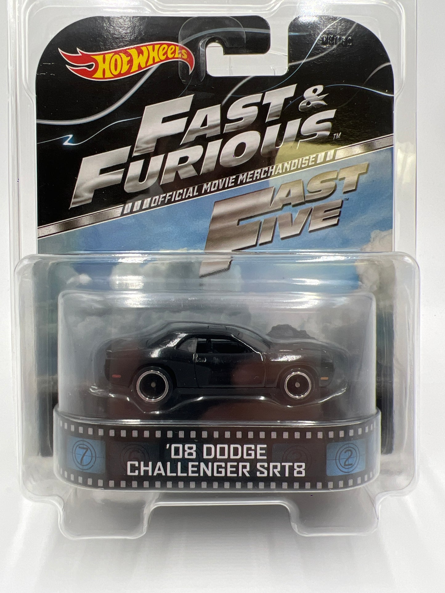 Hot Wheels Retro Entertainment Fast & Furious Fast Five 08 Dodge Challenger SRT8 Black W/Protector