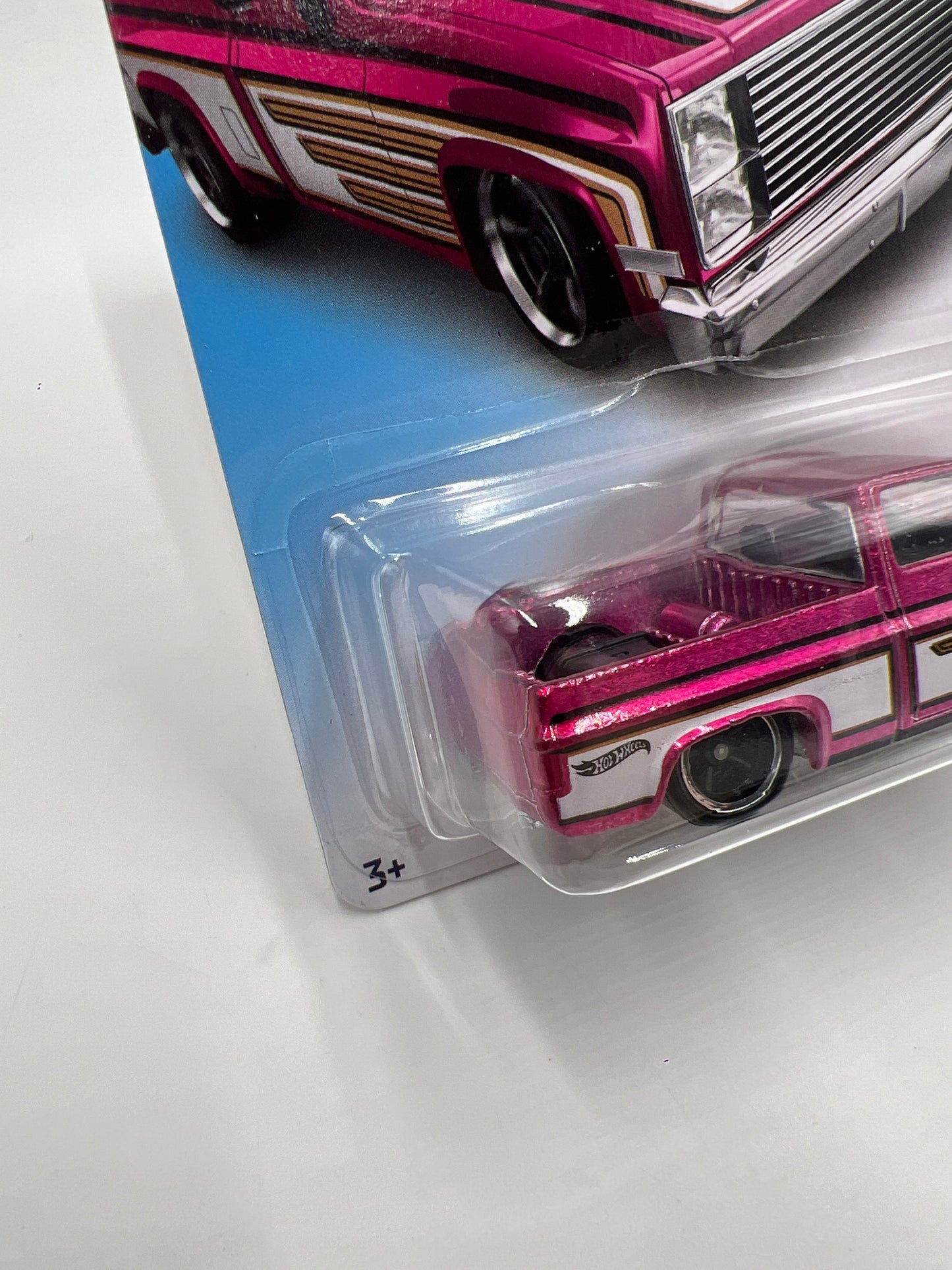 2021 Hot Wheels Legends Tour 83 Chevy Silverado Pink W/Protector