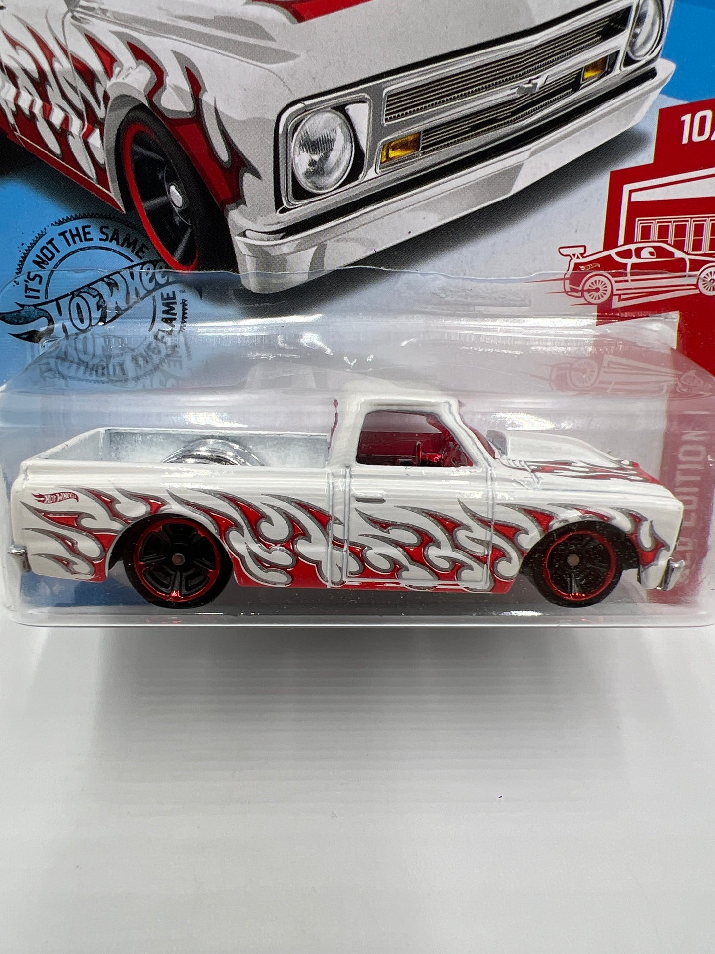 2019 Hot Wheels Target Exclusive Red Edition #176 67 Chevy C10 White 149A