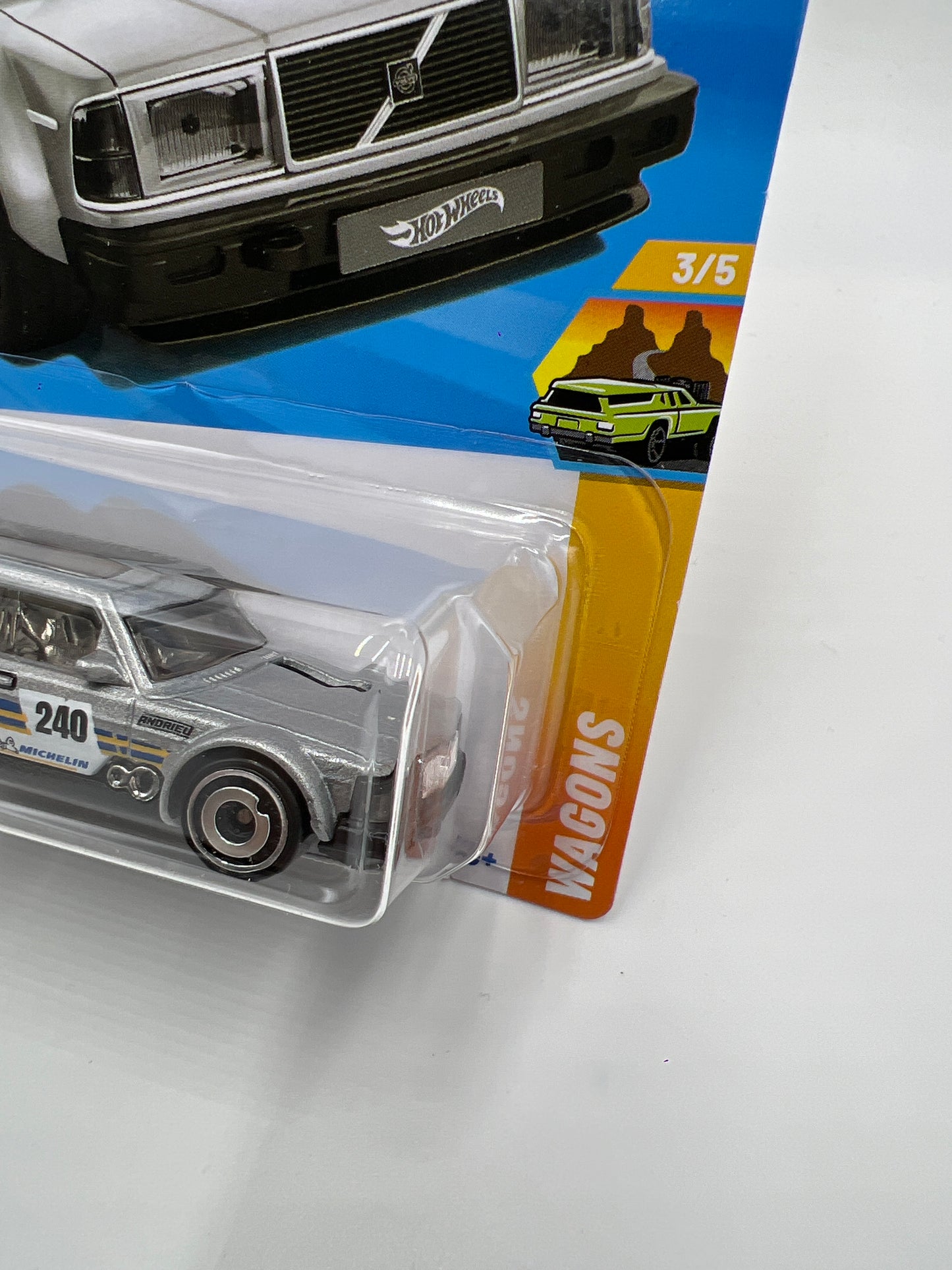 2025 Hot Wheels N Case Wagons #227 Volvo 240 Drift Wagon Silver 93D