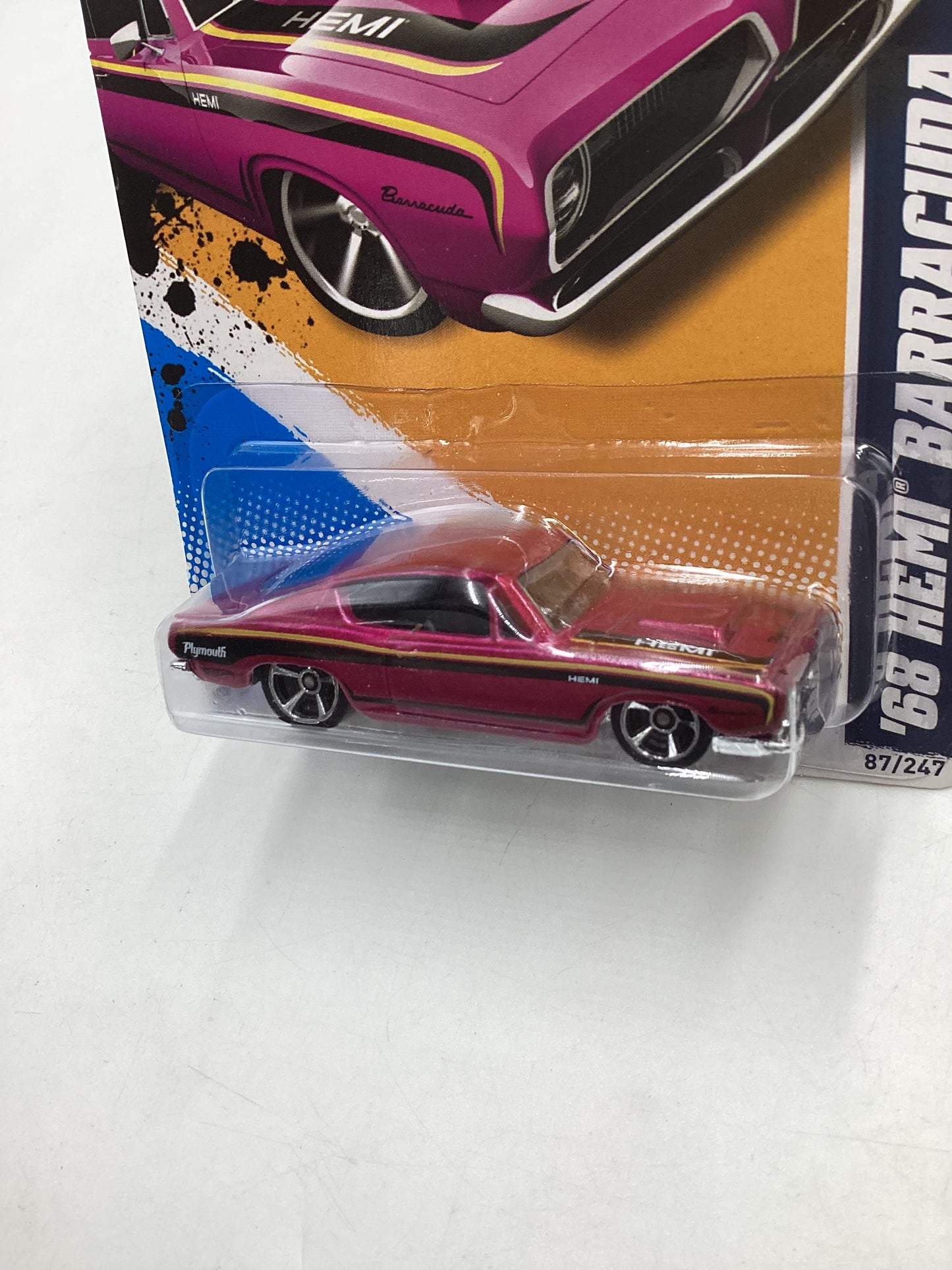 2012 Hot Wheels Muscle Mania #87 68 Hemi Barracuda Kmart Exclusive 240D