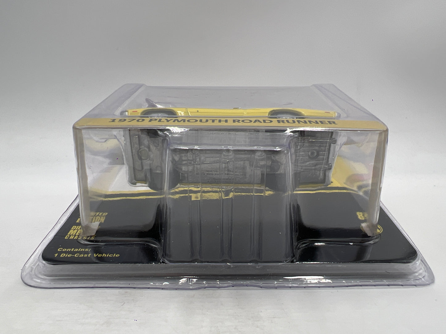 Greenlight Hobby Exclusive The Loved Bird 1970 Plymouth Road Runner Yellow