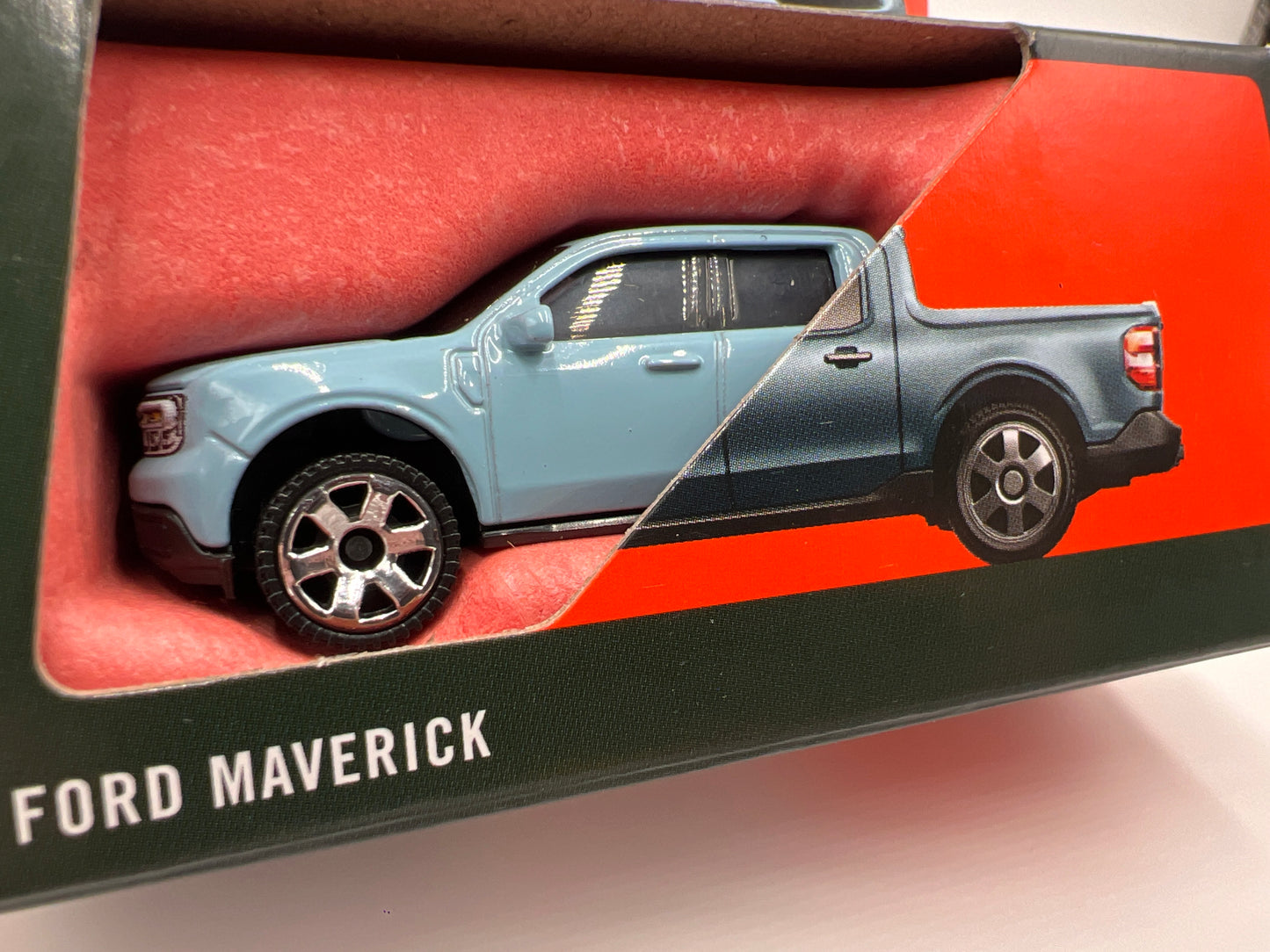 2025 Matchbox Moving Parts #13 2023 Ford Maverick Light Blue 167K
