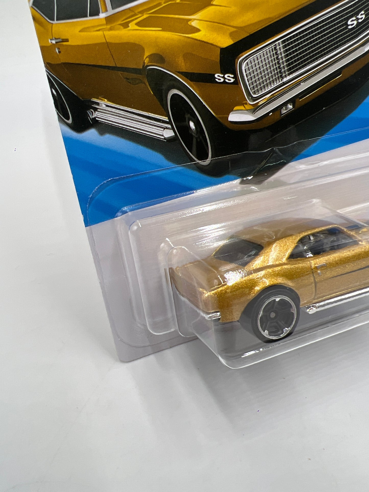 2026 Hot Wheels C Case HW Dream Garage #56 67 Camaro Gold