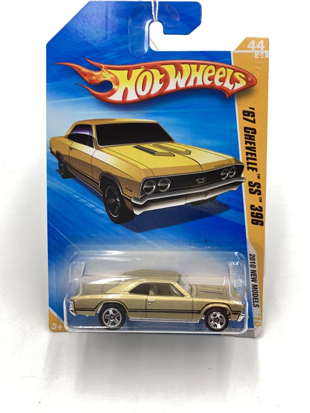 2010 Hot Wheels new models #44 67 Chevelle SS 396 gold 18C