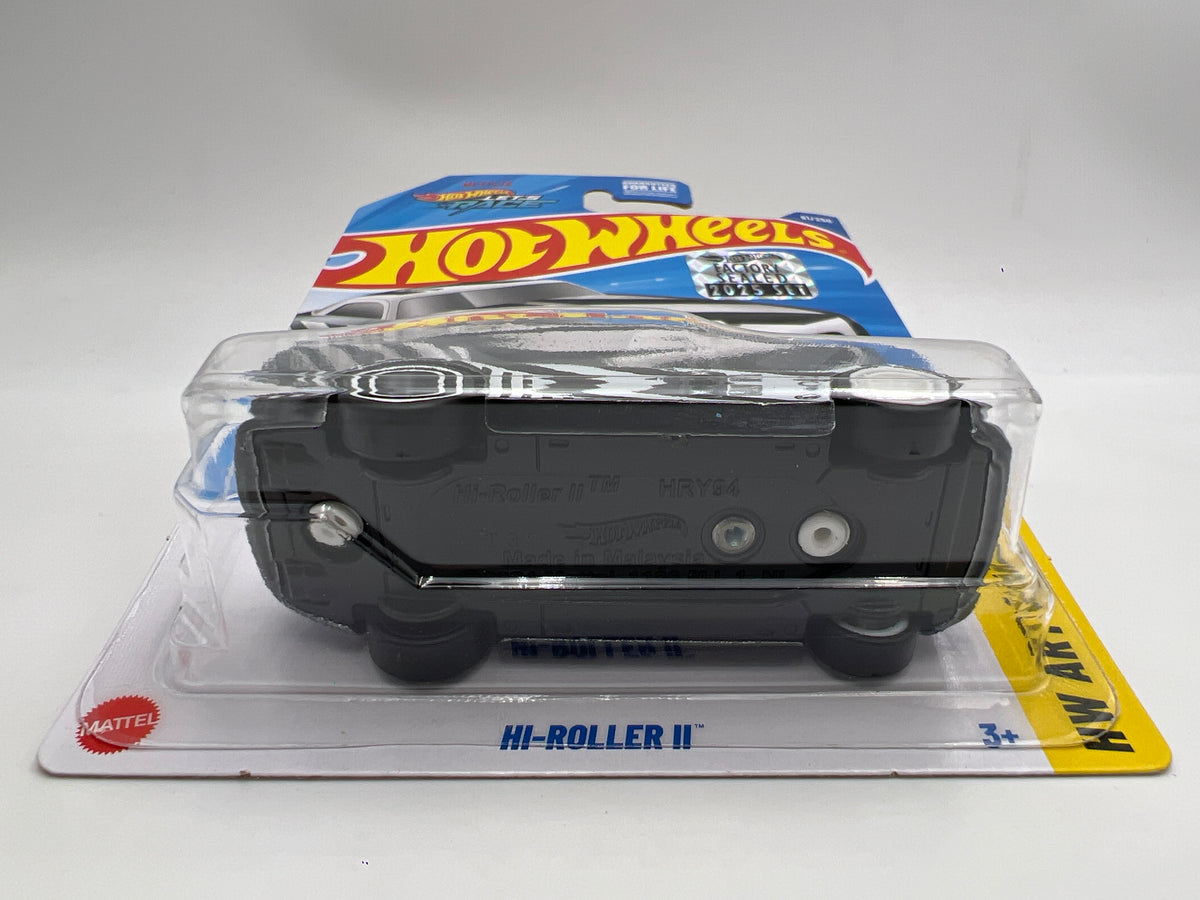 2025 Hot Wheels Factory Sealed Super Treasure Hunt & Mainline #61 Hi-Roller II Black/White W/Protector