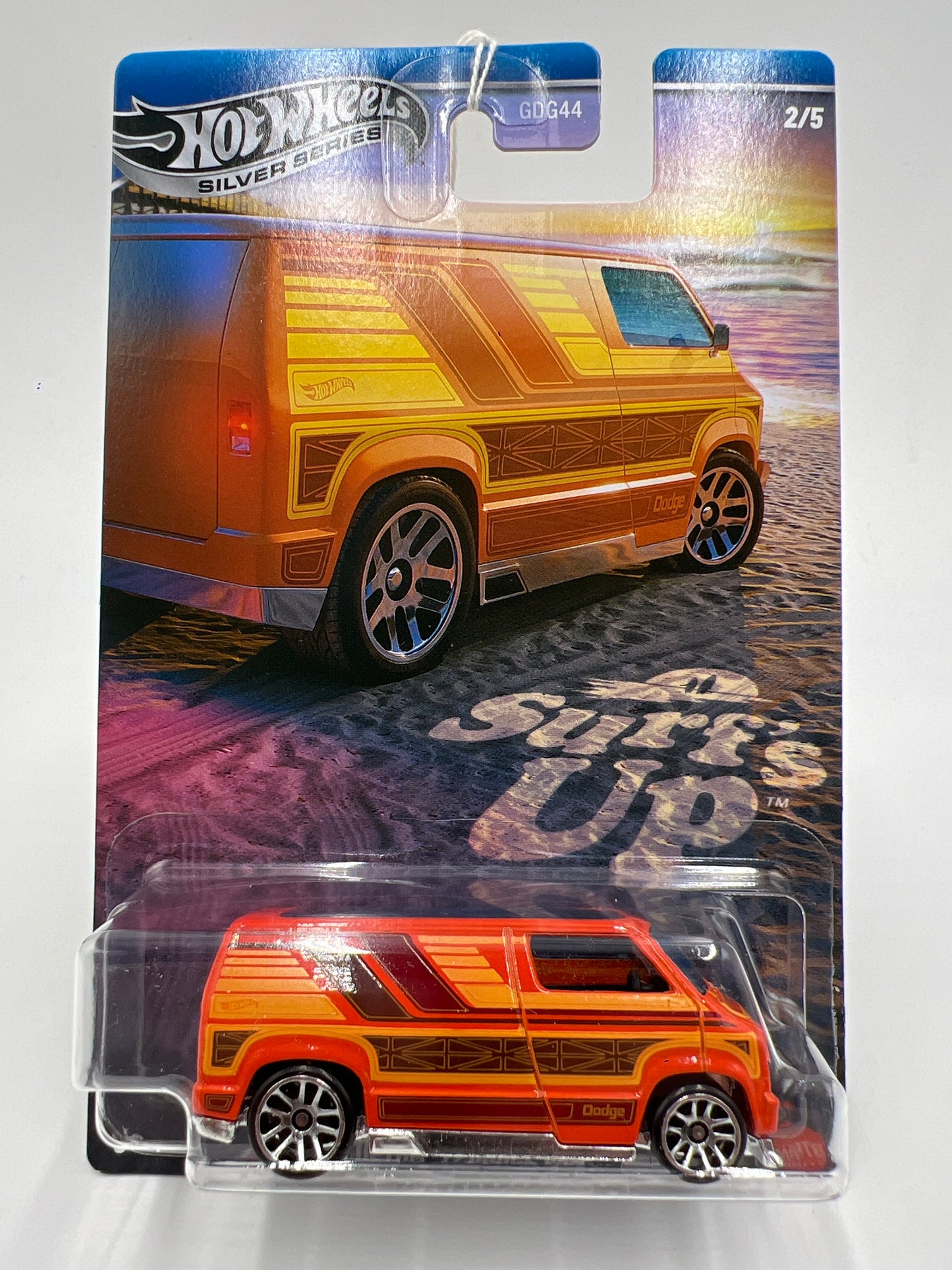 2025 Hot Wheels Silver Series Surfs Up #2 Custom 77 Dodge Van Orange 152H