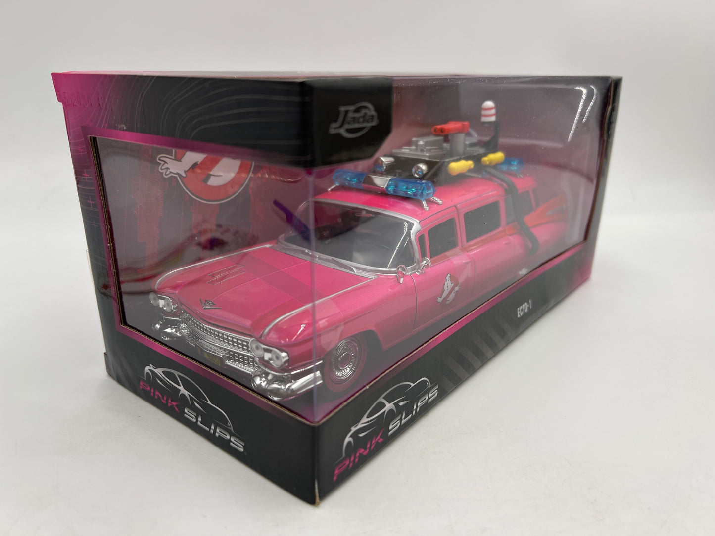 Jada Pink Slips 1/24 Chase Ghostbusters Ecto-1 Pink