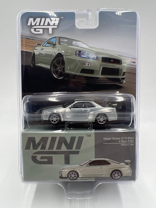 Mini GT #1003 CHASE Nissan Skyline GT-R R34 V-Spec II Nur Millenium Jade