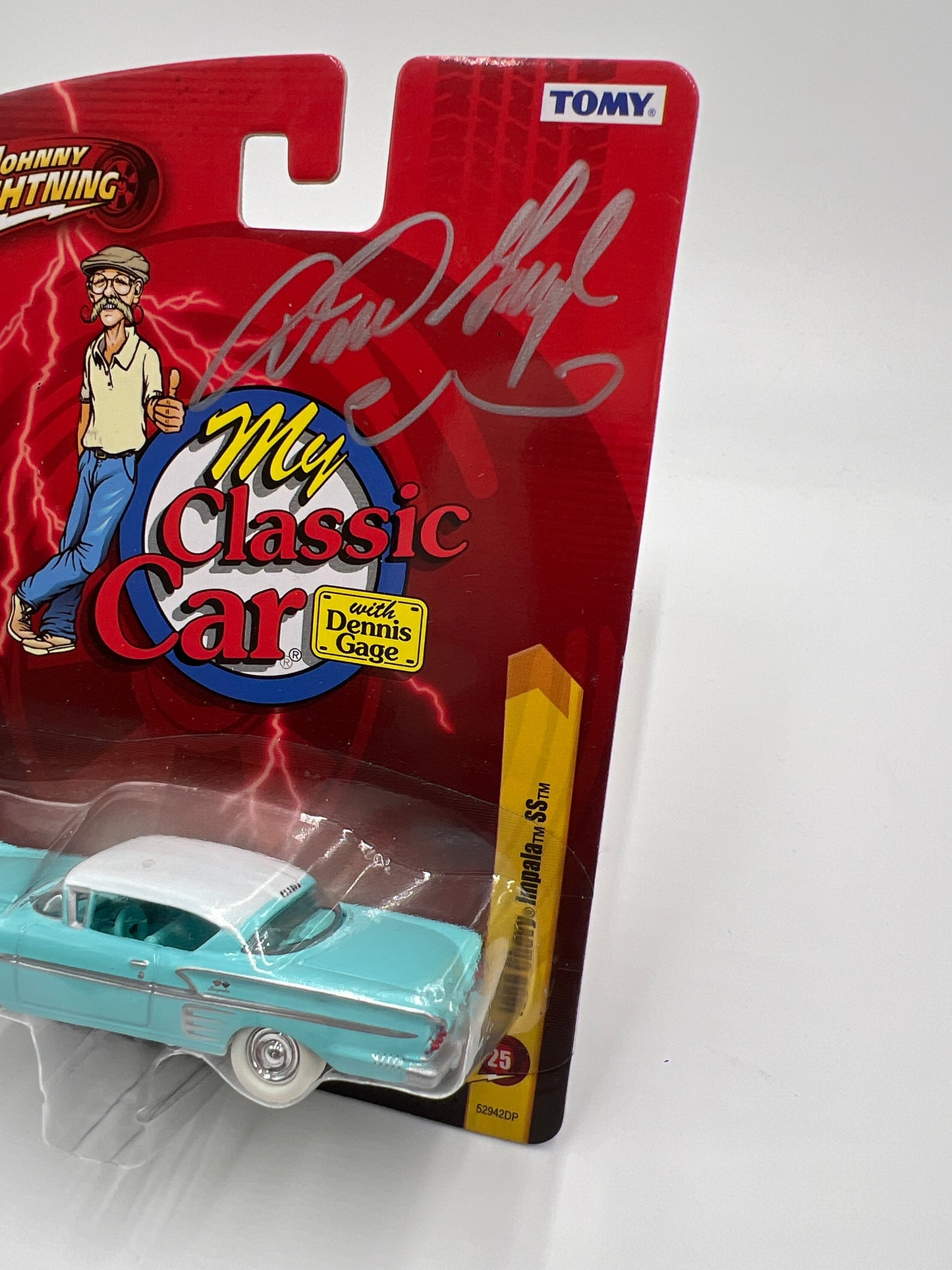 Johnny Lightning SIGNED My Classic Car JL25 1958 Chevy Impala SS Light Blue White Lightning Chase W/Protector VHTF