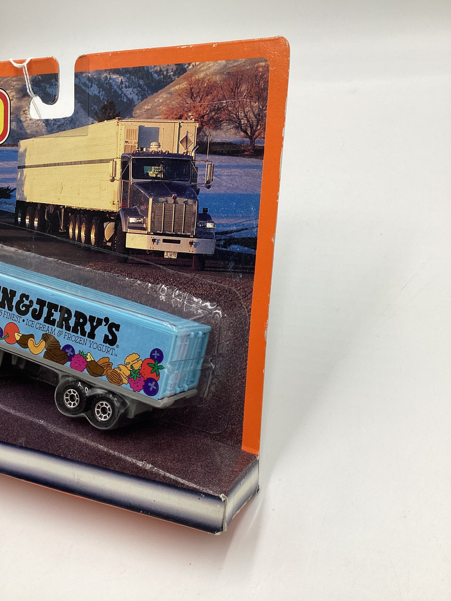 Matchbox Super Rigs Blue Mack Truck Ben & Jerry’s 206C