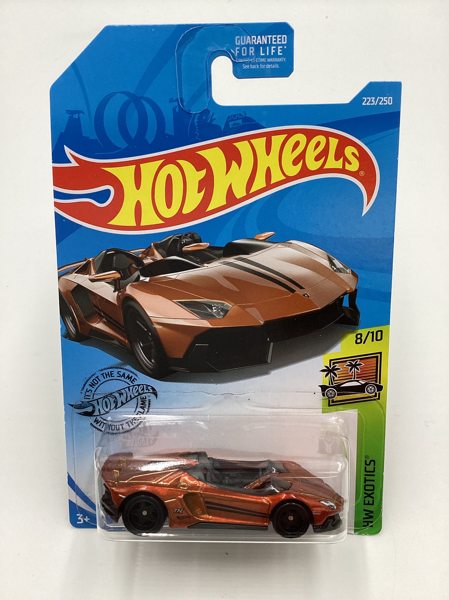 2019 Hot Wheels Super Treasure Hunt #223 Lamborghini Aventador J W/Protector
