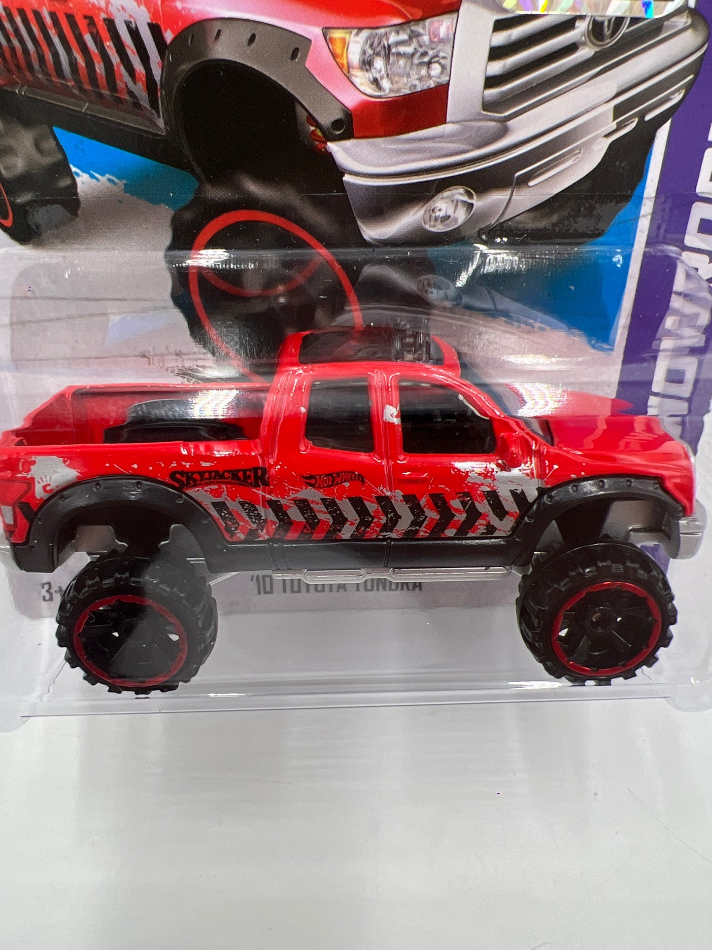 2013 Hot Wheels Showroom #167 10 Toyota Tundra Red Factory Sealed 93B