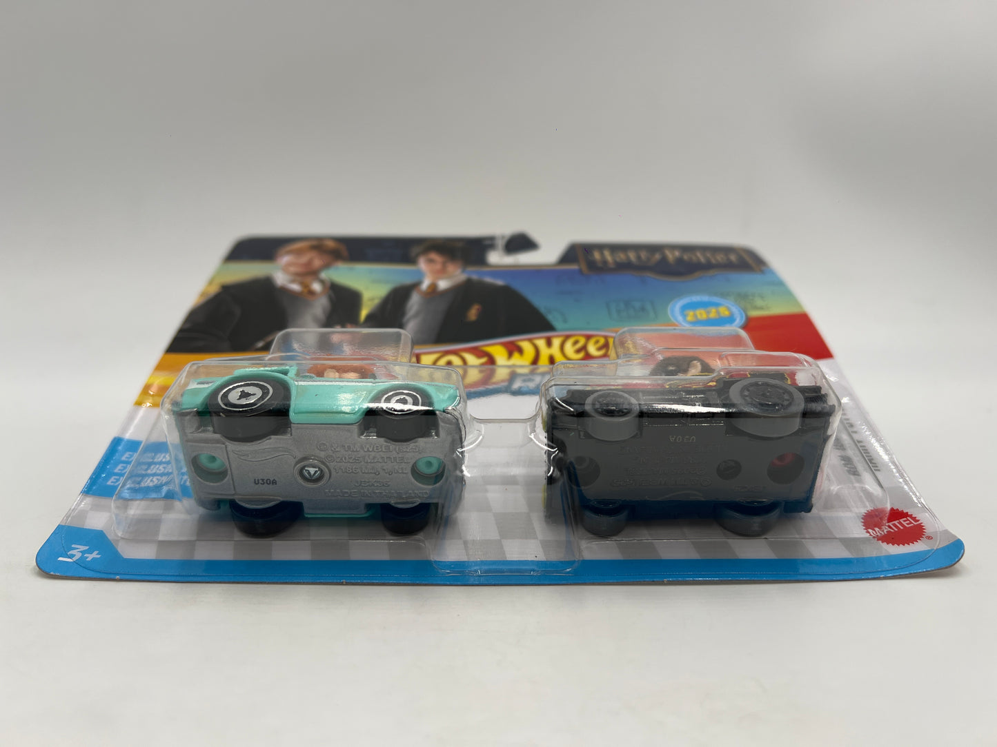 2025 Hot Wheels Racer Verse 2 Pack Ron Weasley & Harry Potter