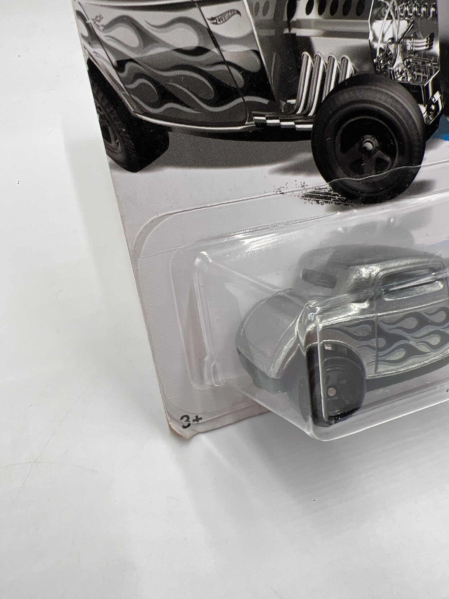 2017 Hot Wheels Flames Walmart Exclusive Zamac 011 32 Ford