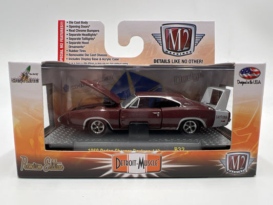 M2 Machines Detroit Muscle 1969 Dodge Charger Daytona 440 Brown R32