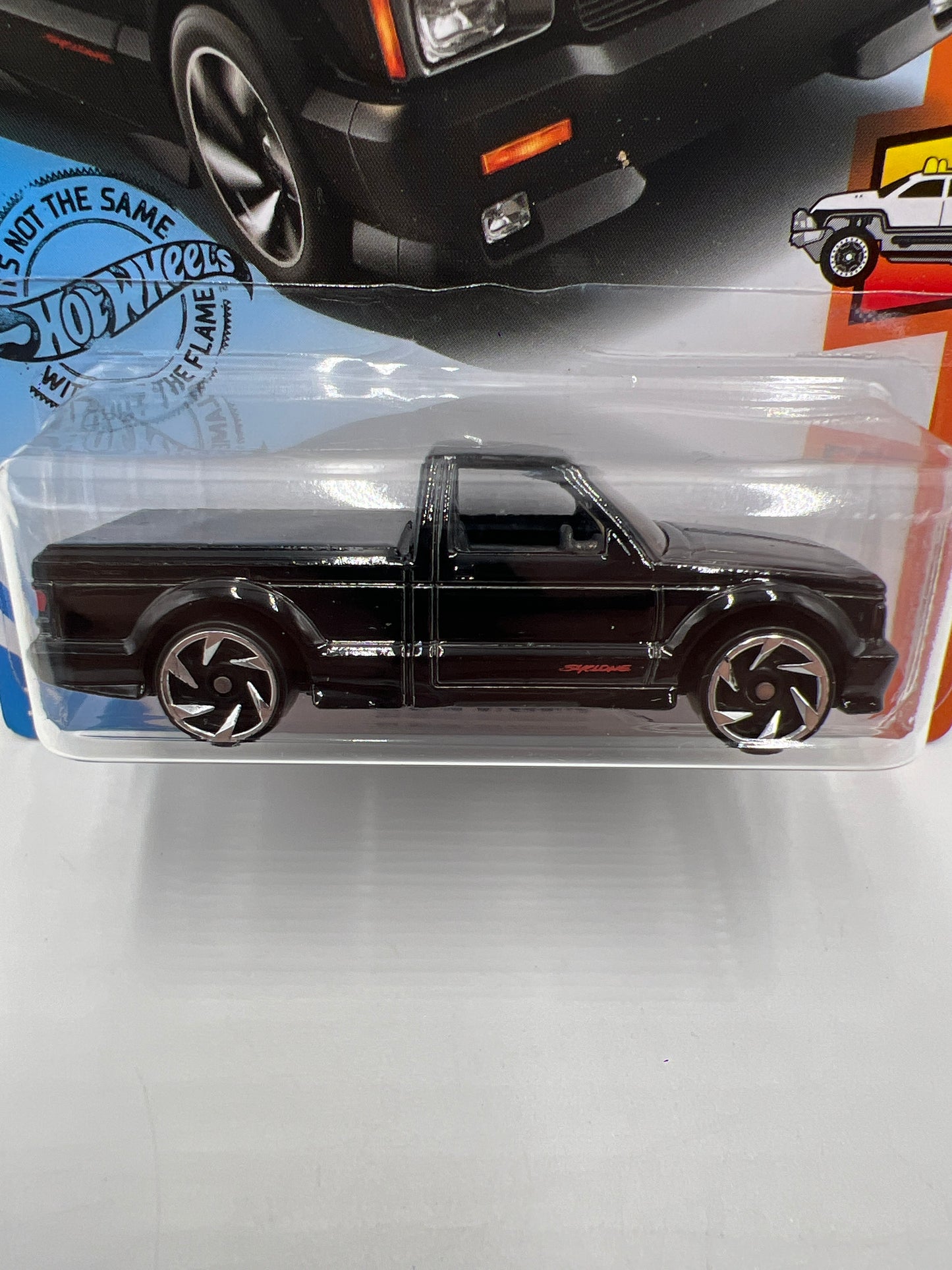 2020 Hot Wheels Hot Trucks #150 91 GMC Syclone Black W/Protector SR