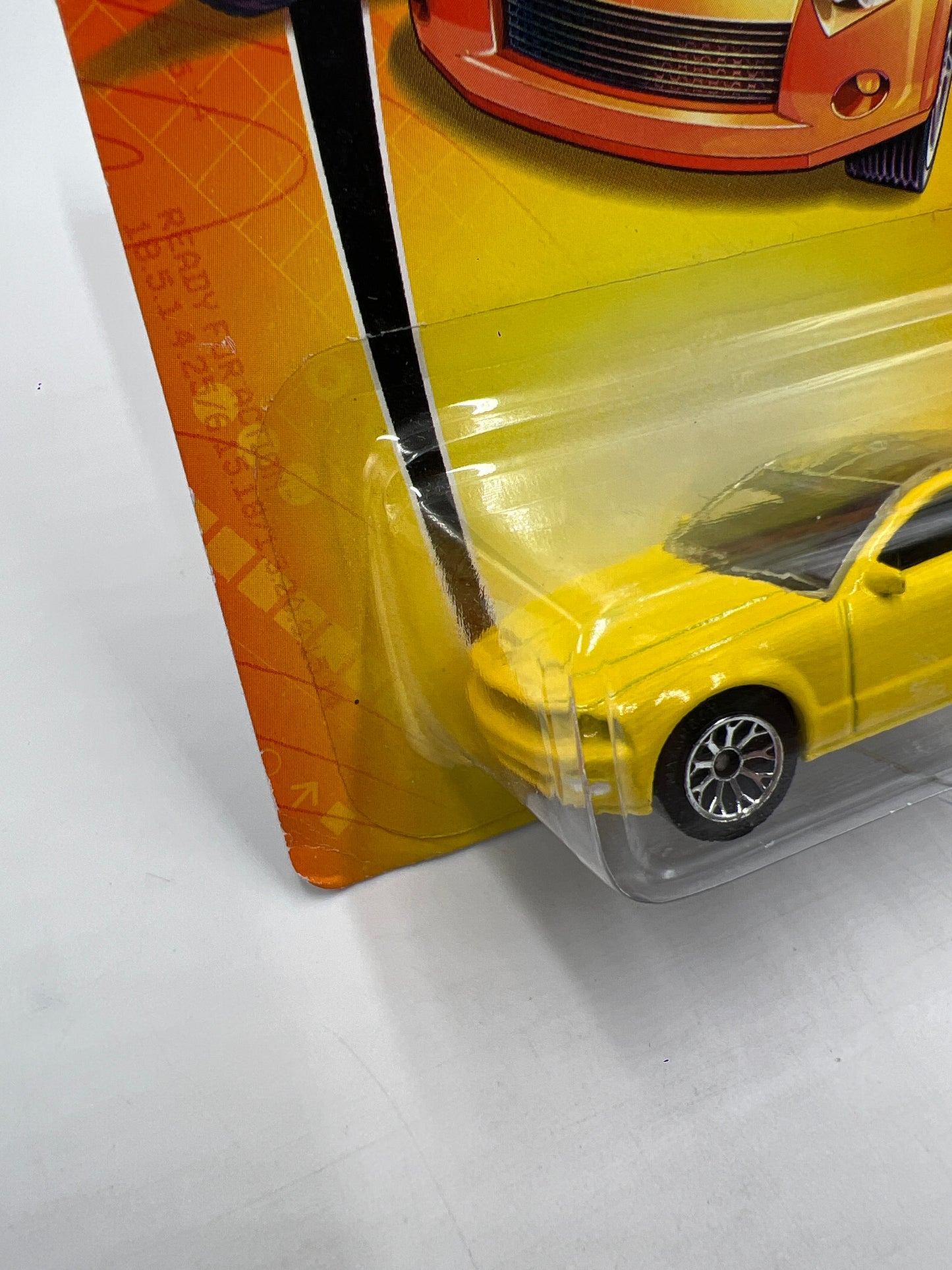 Matchbox MBX Metal #19 Ford Mustang GT Yellow 216D