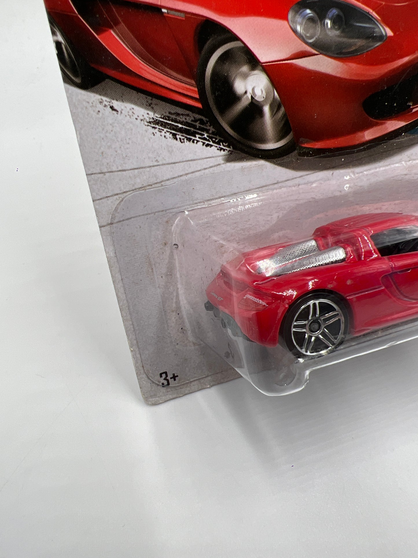 2013 Hot Wheels HW City #4 Porsche Carrera GT Red Card Not Perfect SR