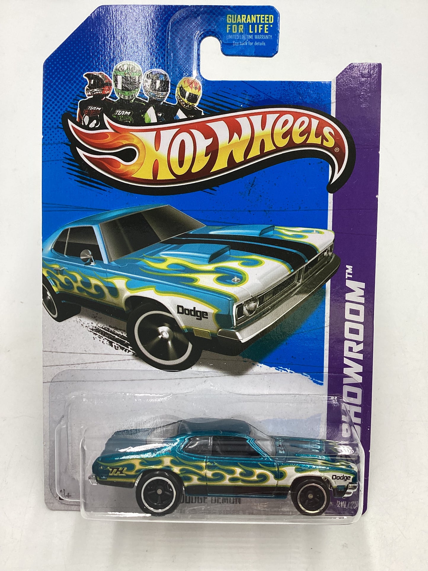 2013 Hot wheels Super Treasure Hunt #217 71 Dodge Demon W/Protector