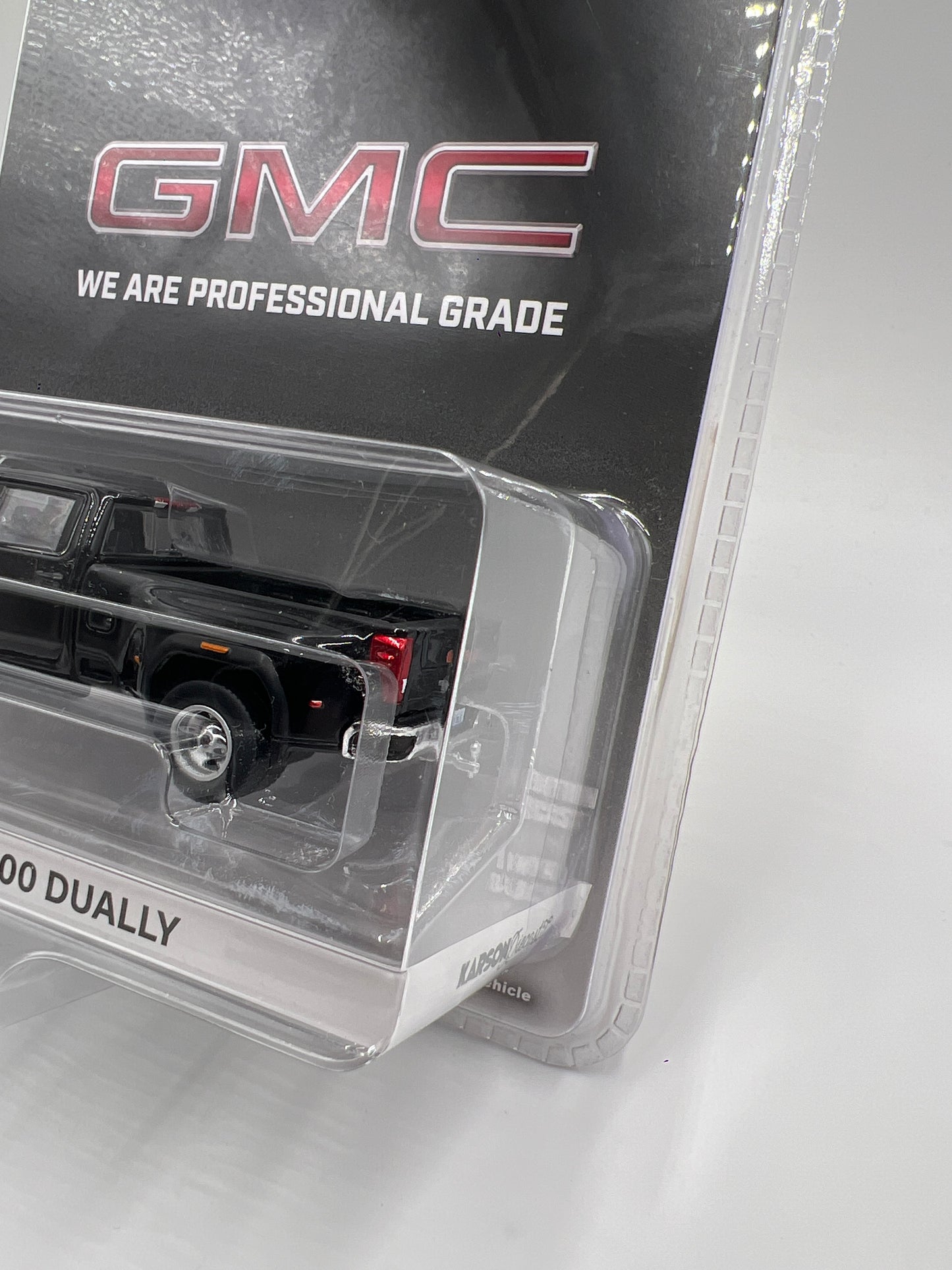Greenlight x Karson Diecast Co 2022 GMC Sierra 3500 Dually Black
