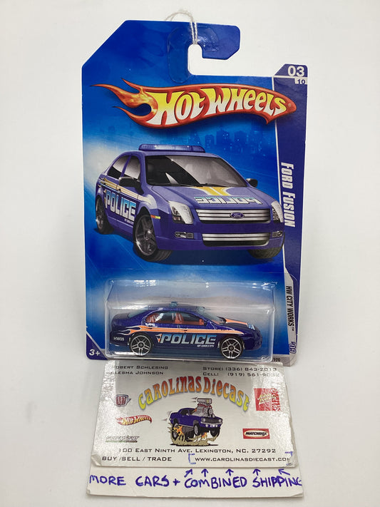 2009 Hot Wheels #109 Ford Fusion Police Blue 28G