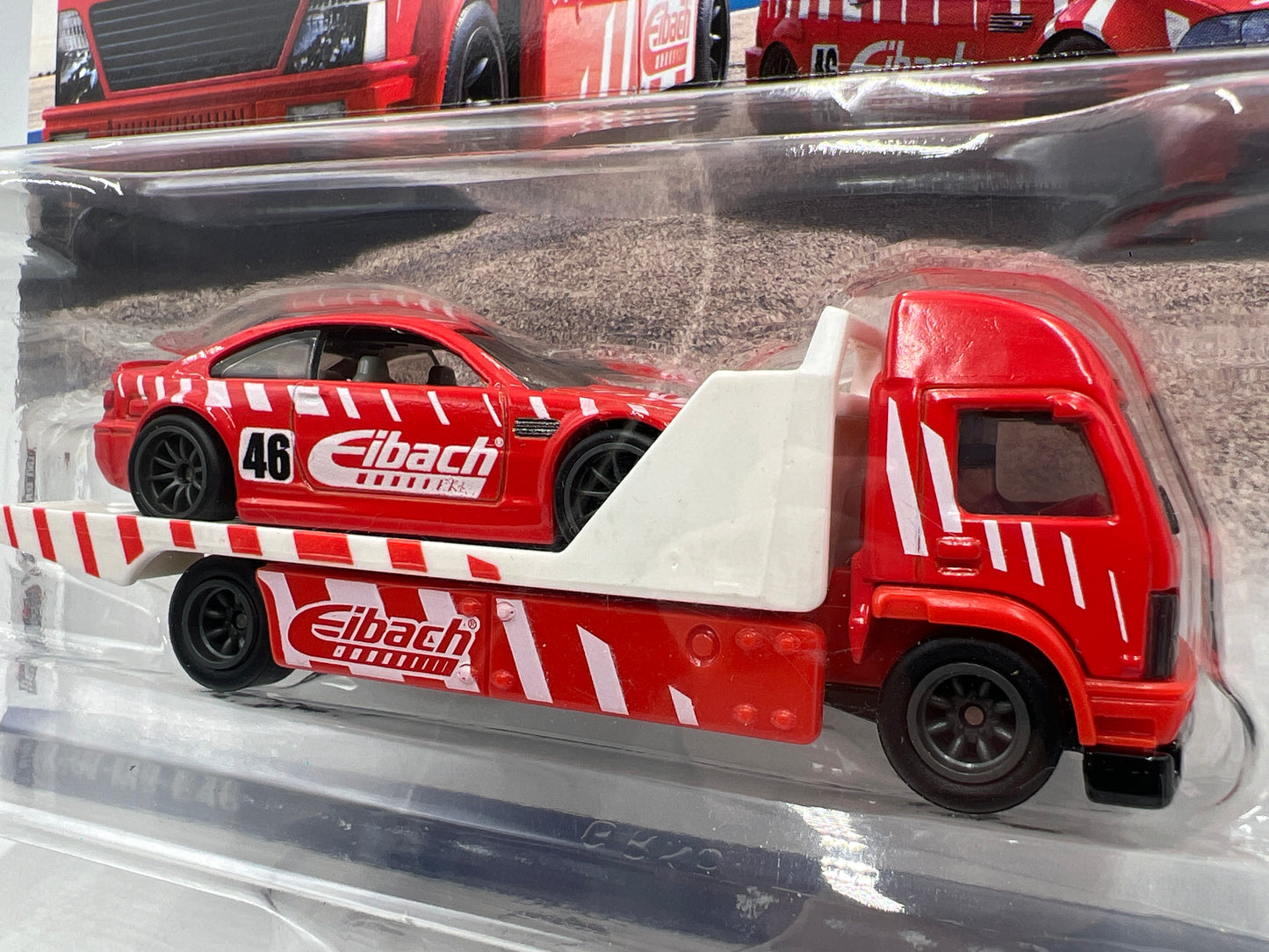 Hot Wheels Car Culture Team Transport #29 BMW M3 E46 & Aero Lift Red