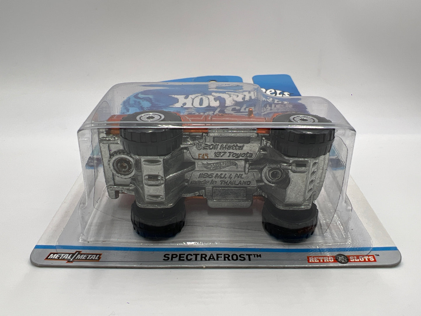 Hot Wheels Cool Classics #2 1987 Toyota Pickup Spectrafrost Orange W/Protector