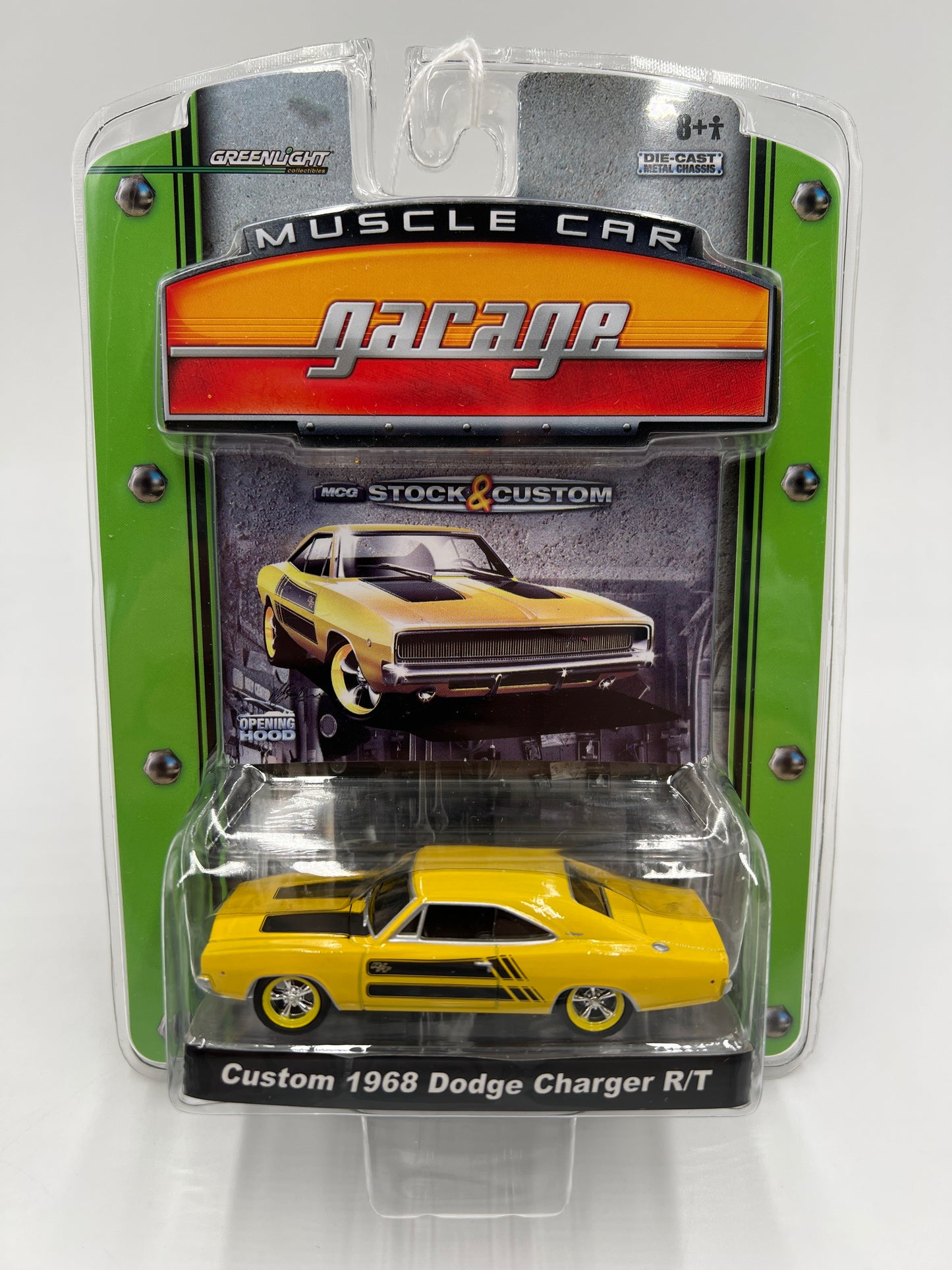 Greenlight Muscle Car Garage Series 6 Custom 1968 Dodge Charger R/T Yellow 176E