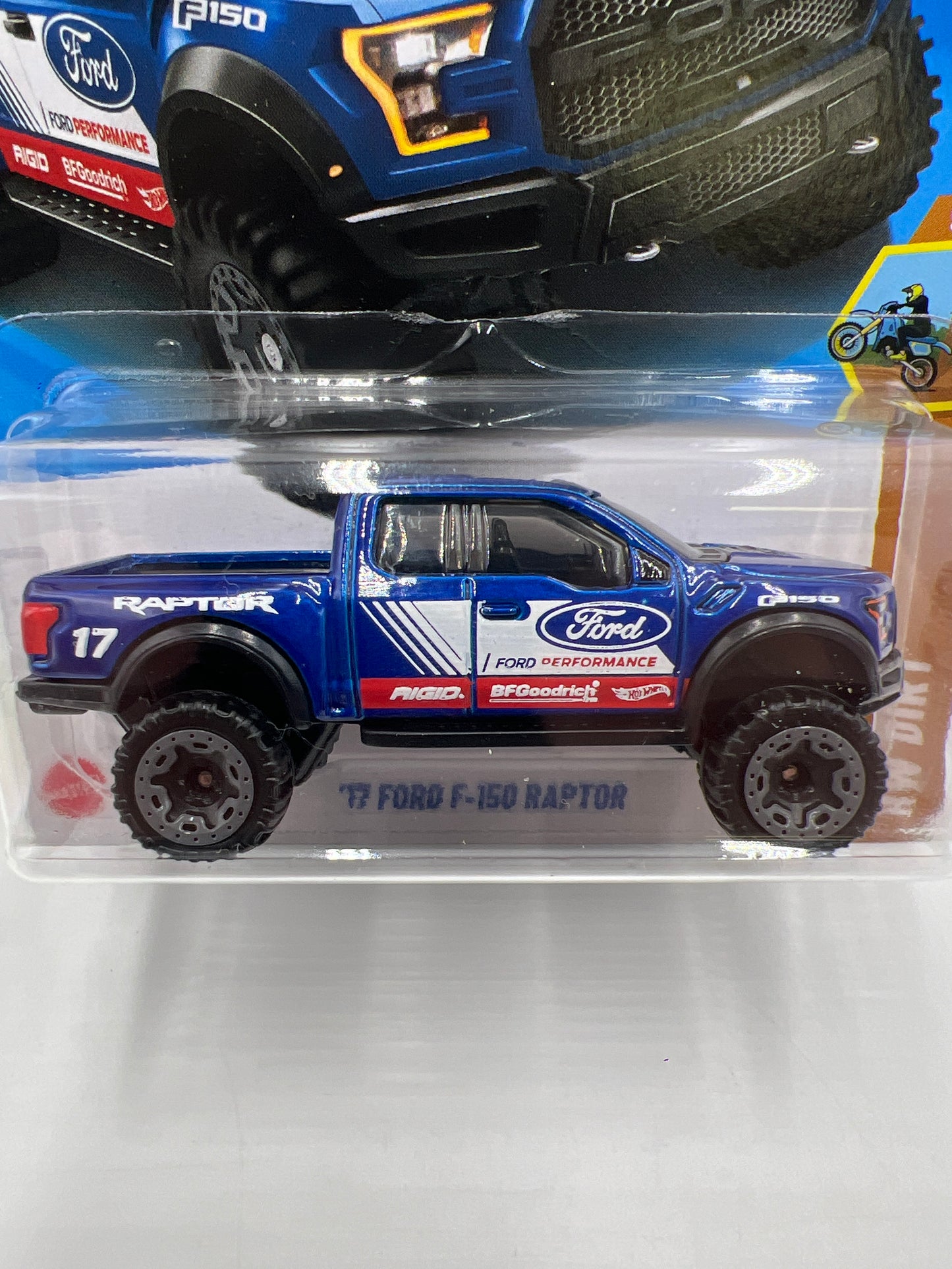 2025 Hot Wheels J Case HW Dirt #178 17 Ford F-150 Raptor Blue 27A