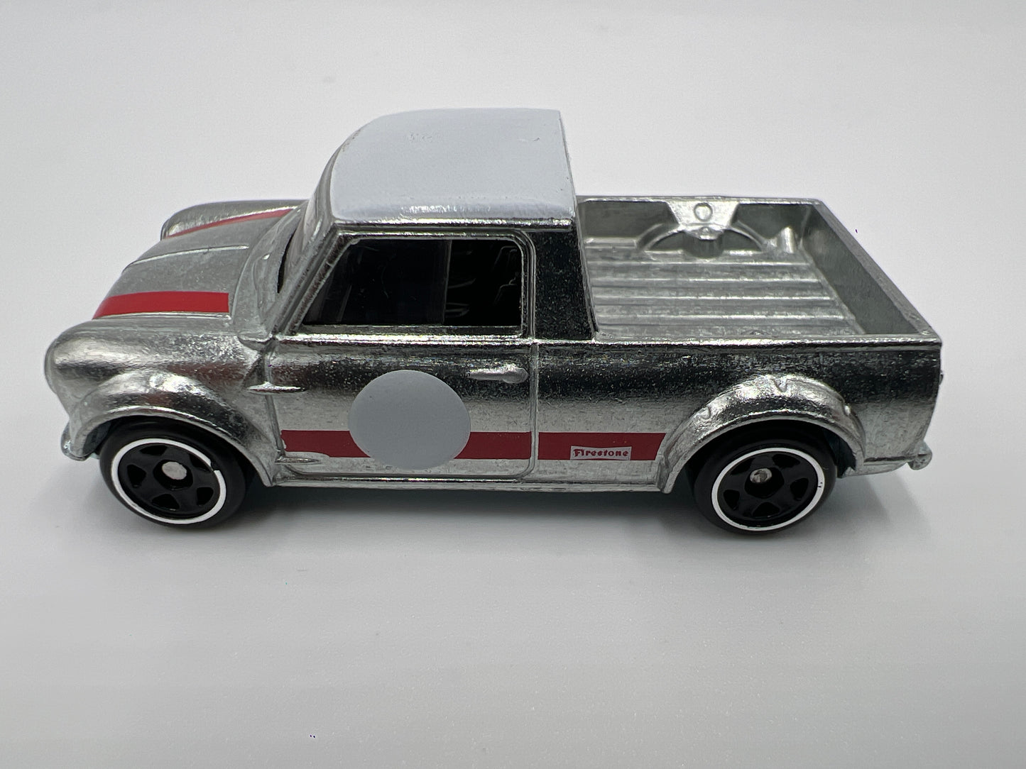 Hot Wheels 1/64 Walmart Exclusive Zamac Truck Set 1967 Austin Mini Pickup Loose