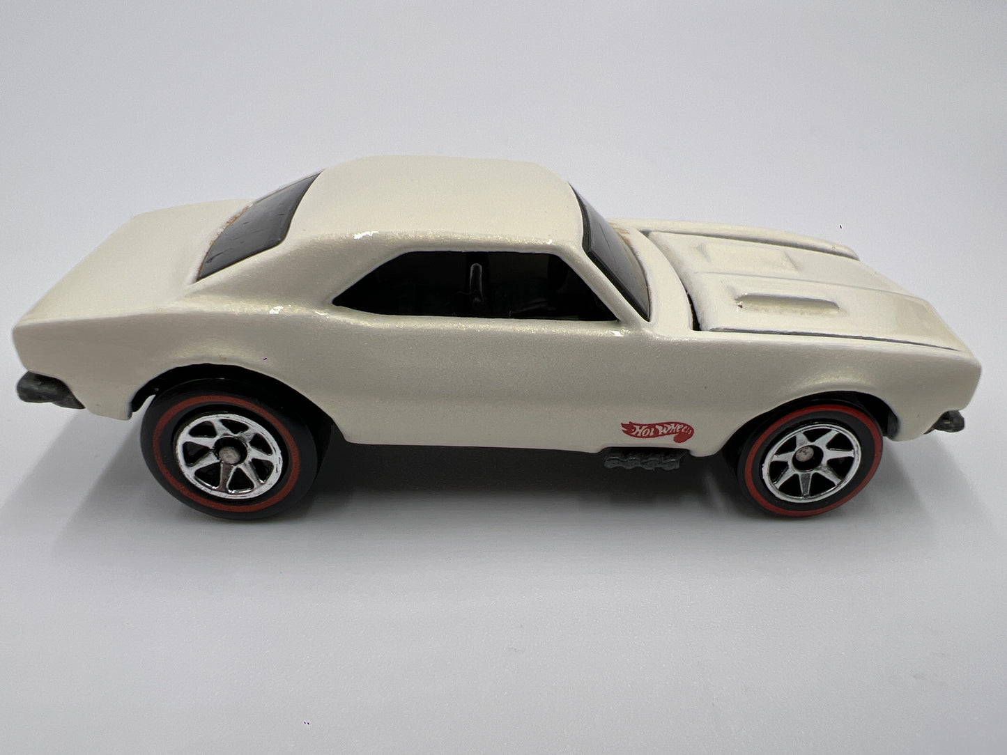 Hot Wheels 1/64 General Mills Multipack Exclusive 1967 Camaro White Loose