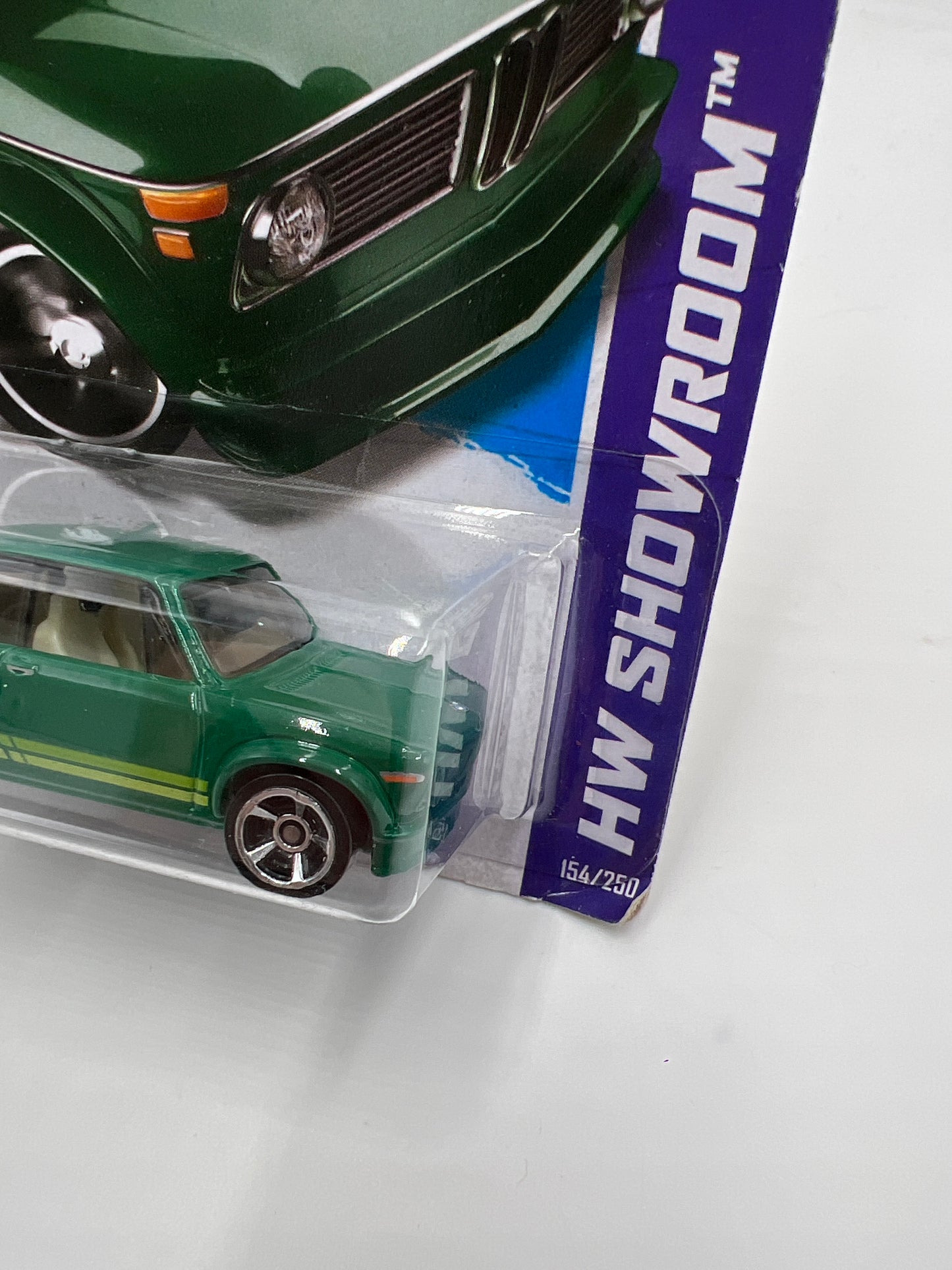 2013 Hot Wheels Showroom #154 BMW 2002 Green 108B