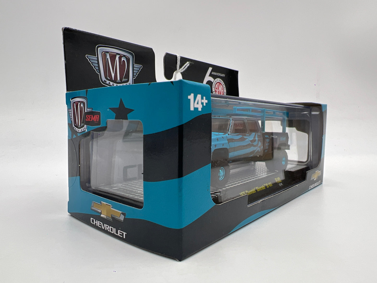 M2 Machines SEMA 60th Anniversary Exclusive 1/600 CHASE 1975 Chevrolet Silverado 30 4x4 Blue FL02