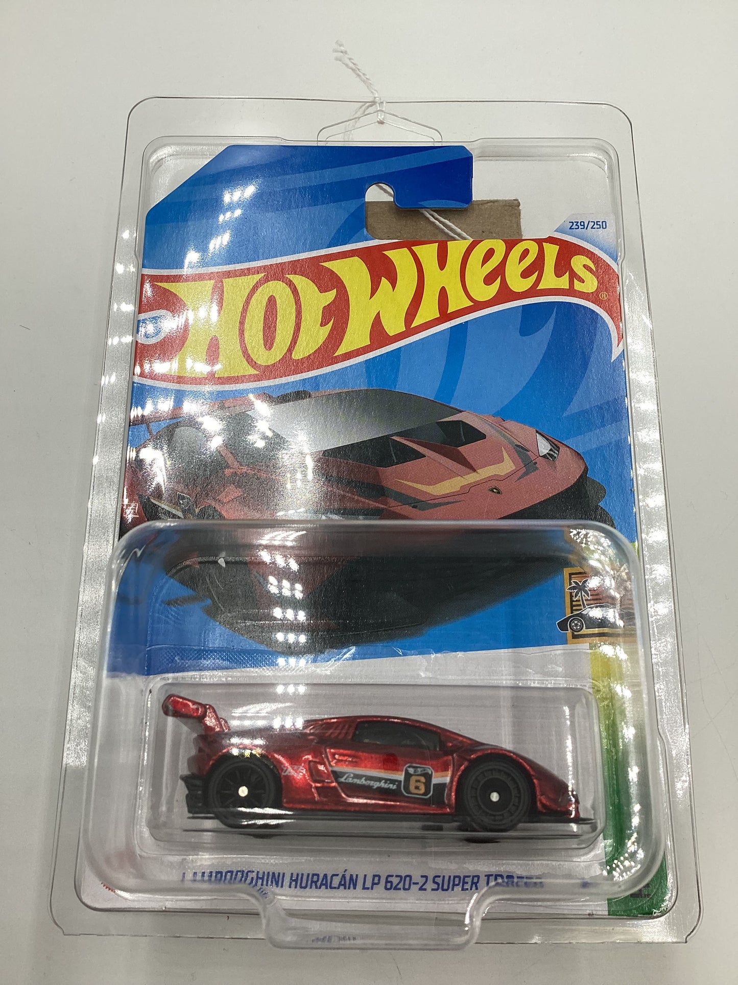 2024 Hot Wheels Super Treasure Hunt #239 Lamborghini Huracan LP 620-2 Super Trofeo Red with protector