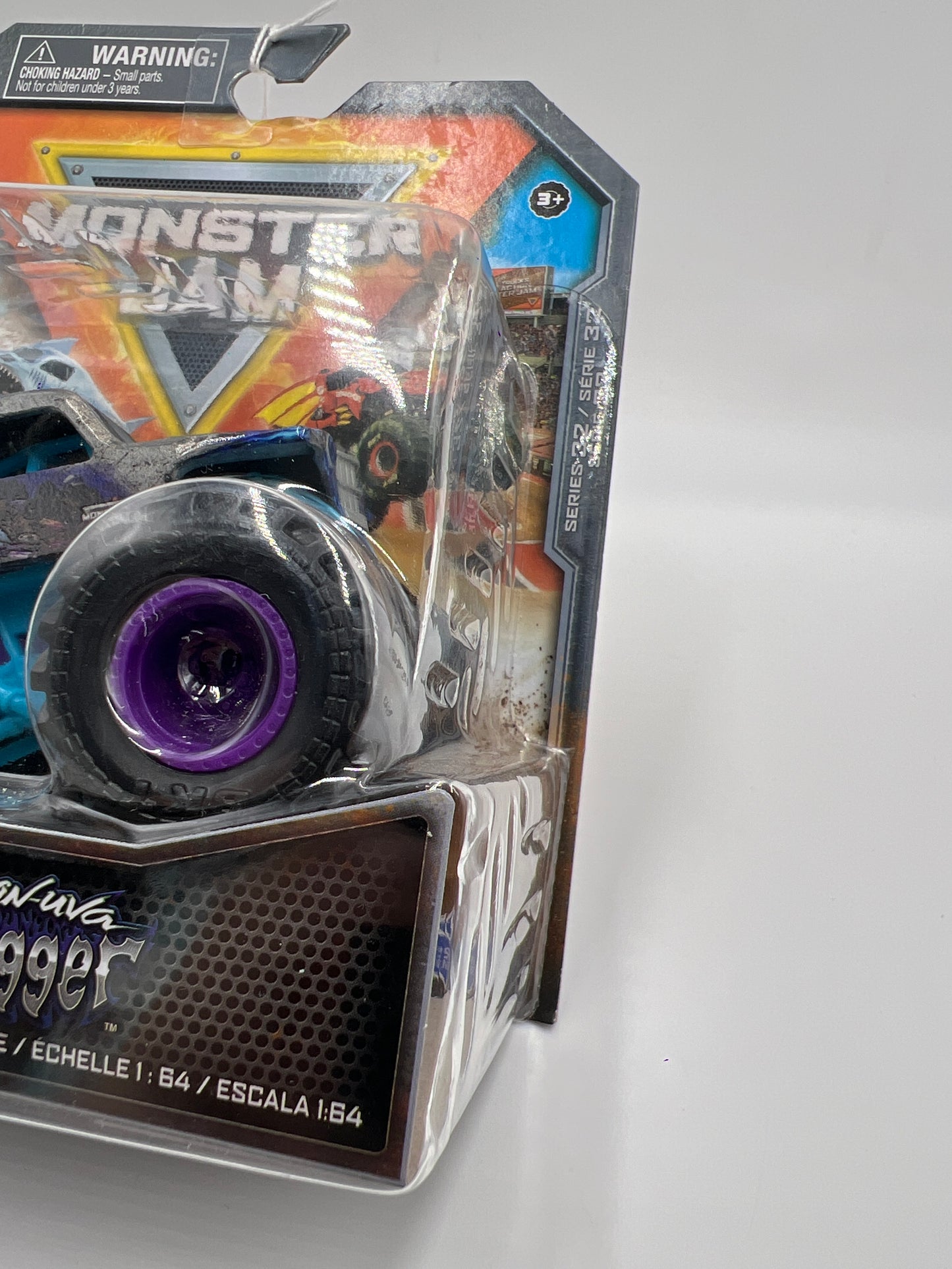 Monster Jam Series 32 Son-uva Digger 124H