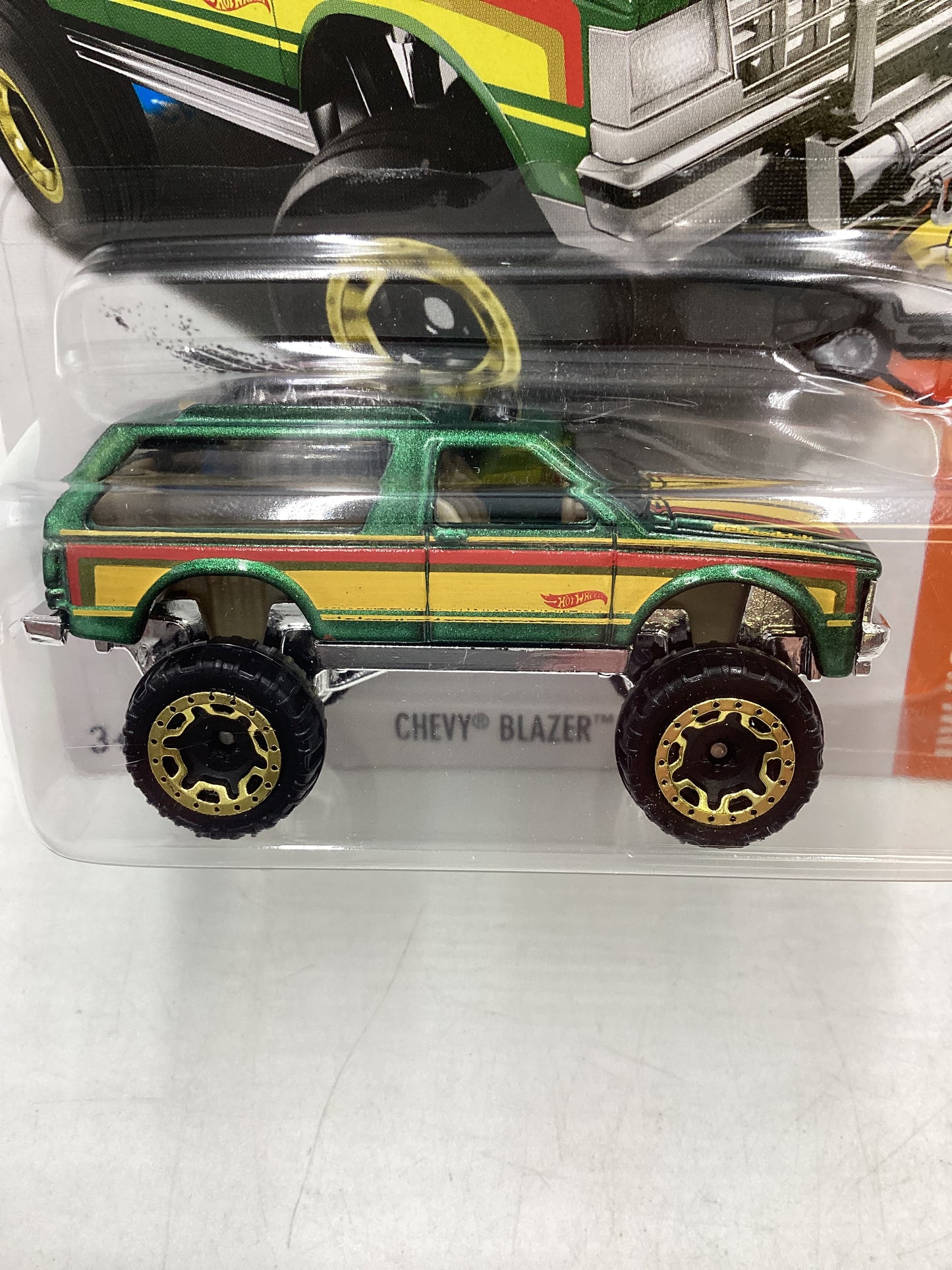 2017 Hot wheels Factory Sealed #34 Chevy Blazer 4x4 Green 15D