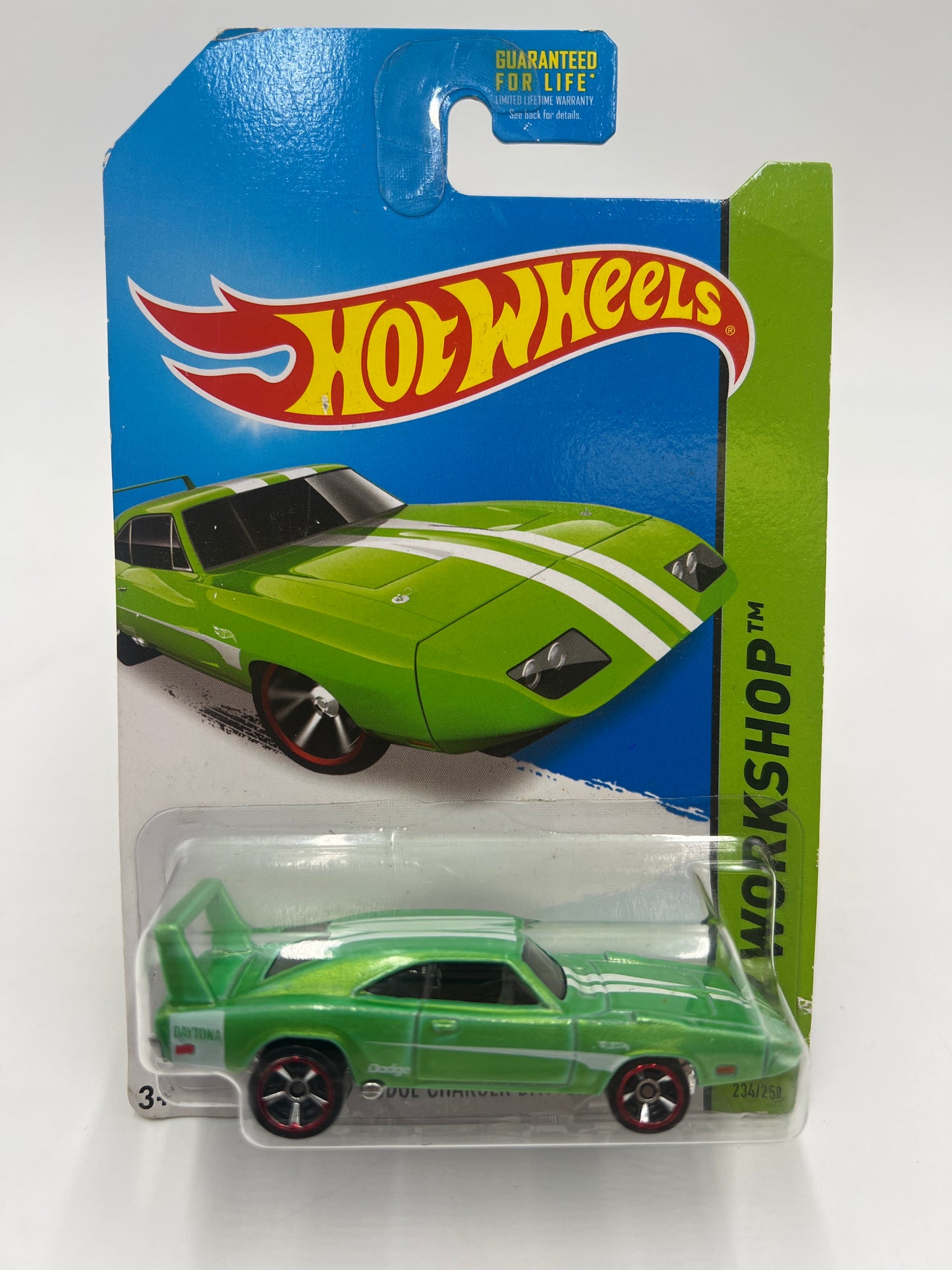 HW 2014 Hot wheels Workshop #234 69 Dodge Charger Daytona 40B *Card Not Perfect*