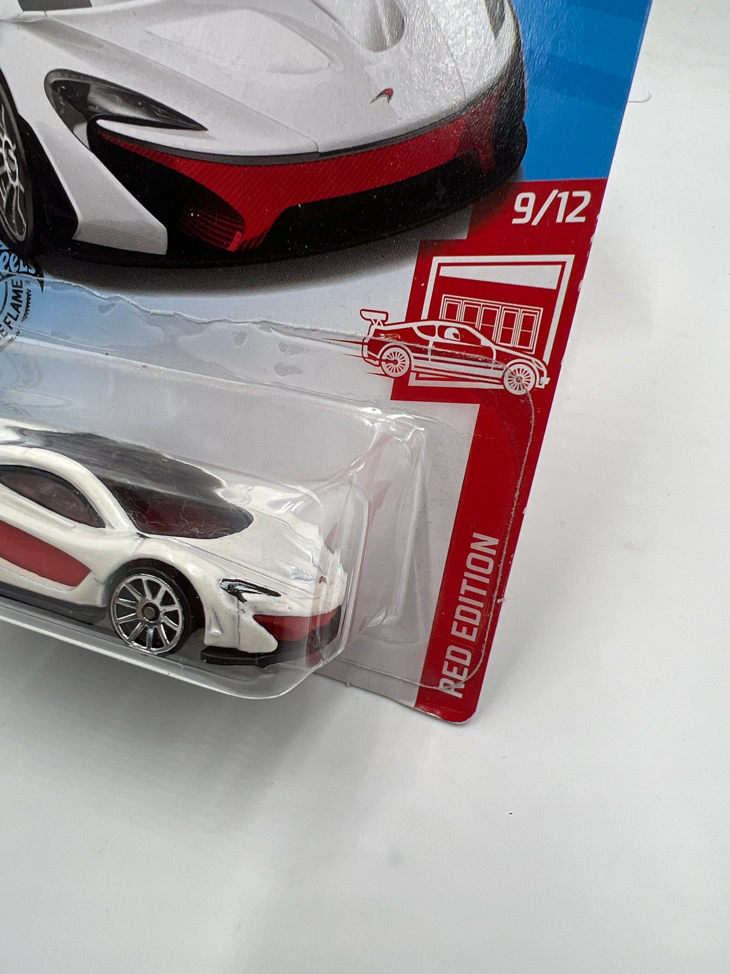 Hot Wheels Target Red Edition #149 Mclaren P1 White 148B