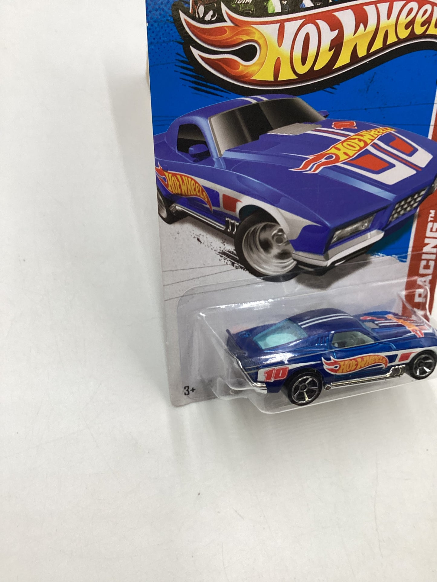 2013 Hot wheels #108 Blvd. Bruiser Blue 12i