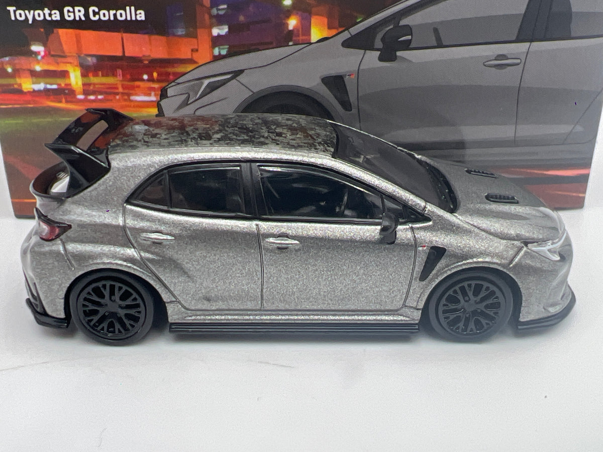 Tarmac TW-66 Toyota GR Corolla Gray W/Oil Can