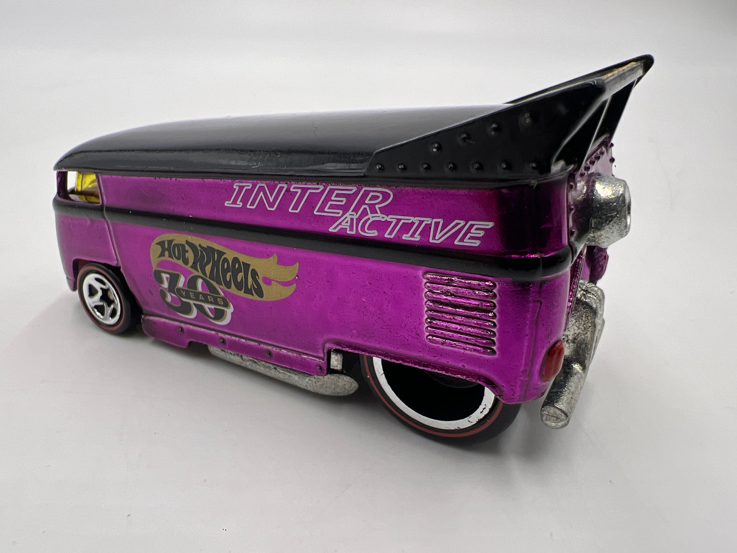 Hot Wheels 30 Years Interactive Volkswagen Drag Bus Purple Loose