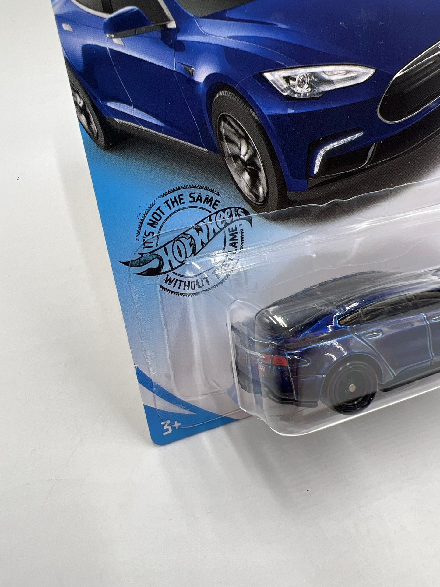 2019 Hot Wheels Super Treasure Hunt Factory Sealed #226 Tesla Model S Blue W/Protector