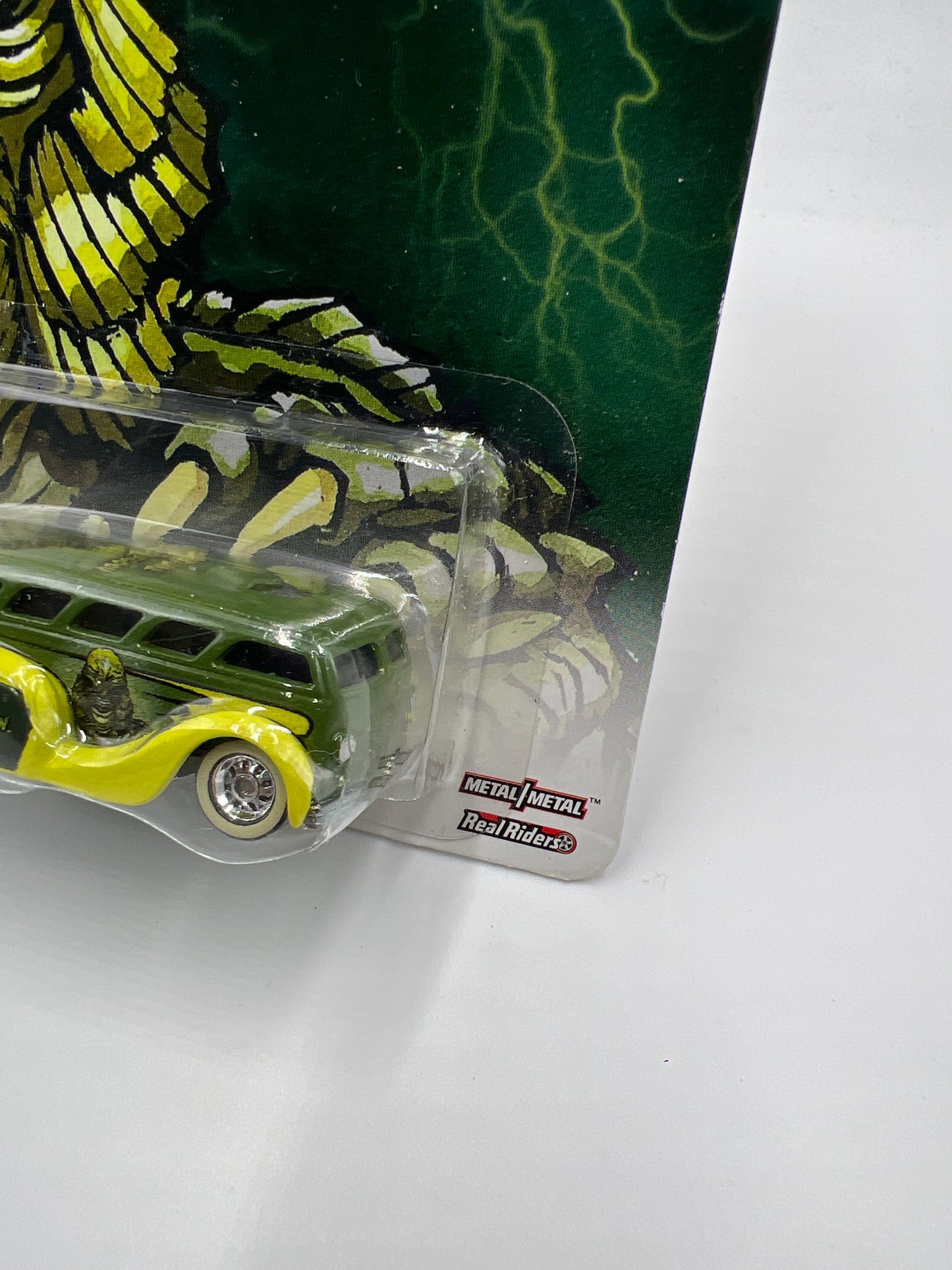 Hot Wheels Premium Universal Studios Monsters Creature From The Black Lagoon Low Flow Green 268A